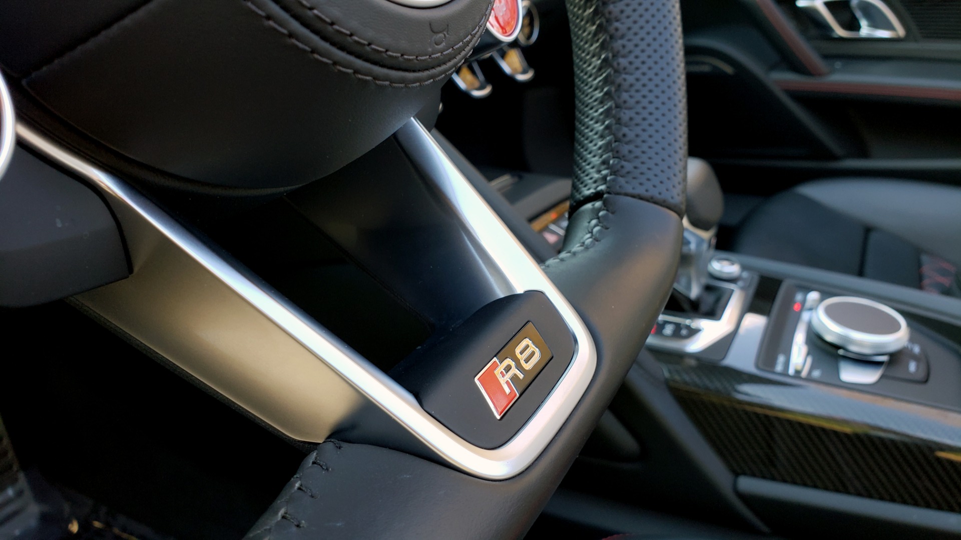 Used 2017 Audi R8 SPYDER V10 S-TRONIC / CARBON EXT & INT PKG / NAV / REARVIEW for sale Sold at Formula Imports in Charlotte NC 28227 56