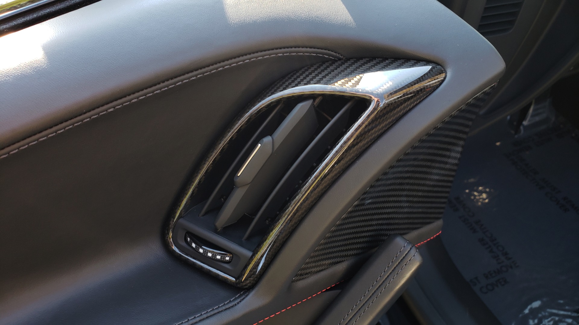 Used 2017 Audi R8 SPYDER V10 S-TRONIC / CARBON EXT & INT PKG / NAV / REARVIEW for sale Sold at Formula Imports in Charlotte NC 28227 59