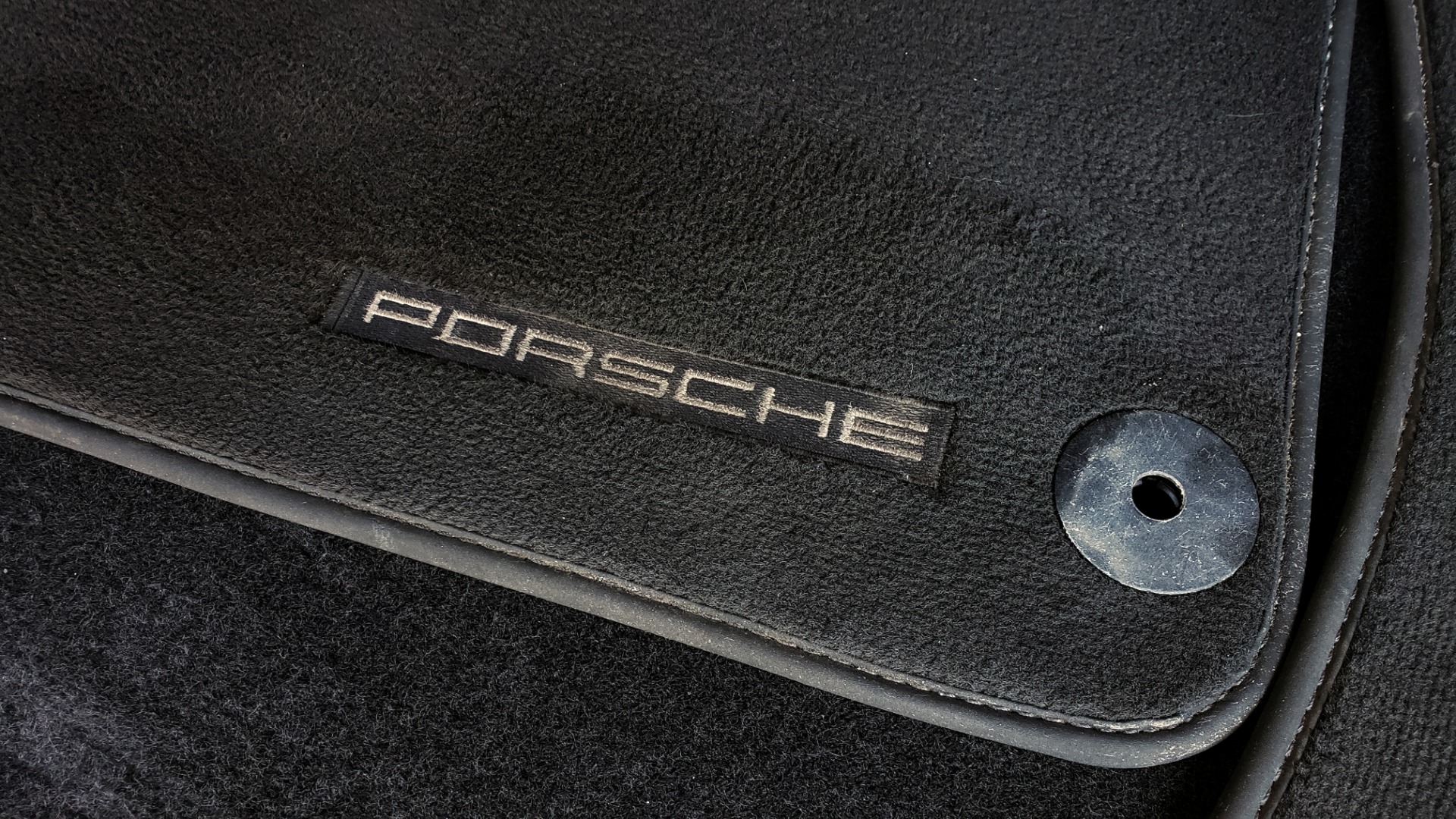 Used 2018 Porsche MACAN PREMIUM PKG PLUS / NAV / PDK / BOSE / REARVIEW for sale Sold at Formula Imports in Charlotte NC 28227 16