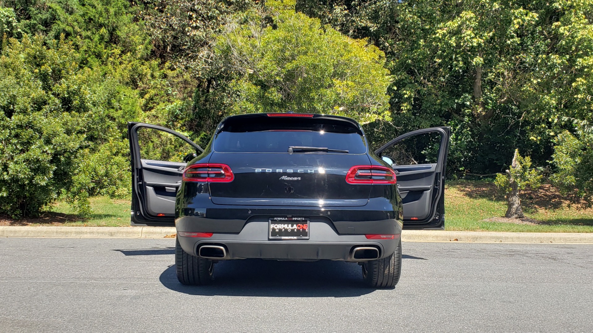 Used 2018 Porsche MACAN PREMIUM PKG PLUS / NAV / PDK / BOSE / REARVIEW for sale Sold at Formula Imports in Charlotte NC 28227 30