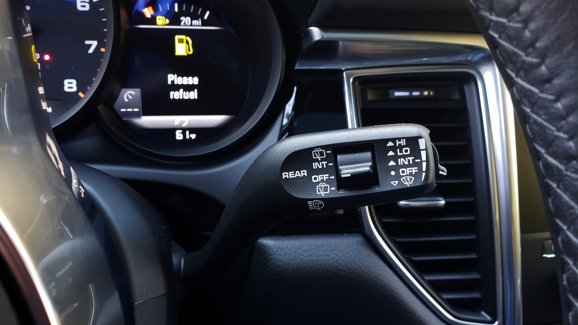 Used 2018 Porsche MACAN PREMIUM PKG PLUS / NAV / PDK / BOSE / REARVIEW for sale Sold at Formula Imports in Charlotte NC 28227 47