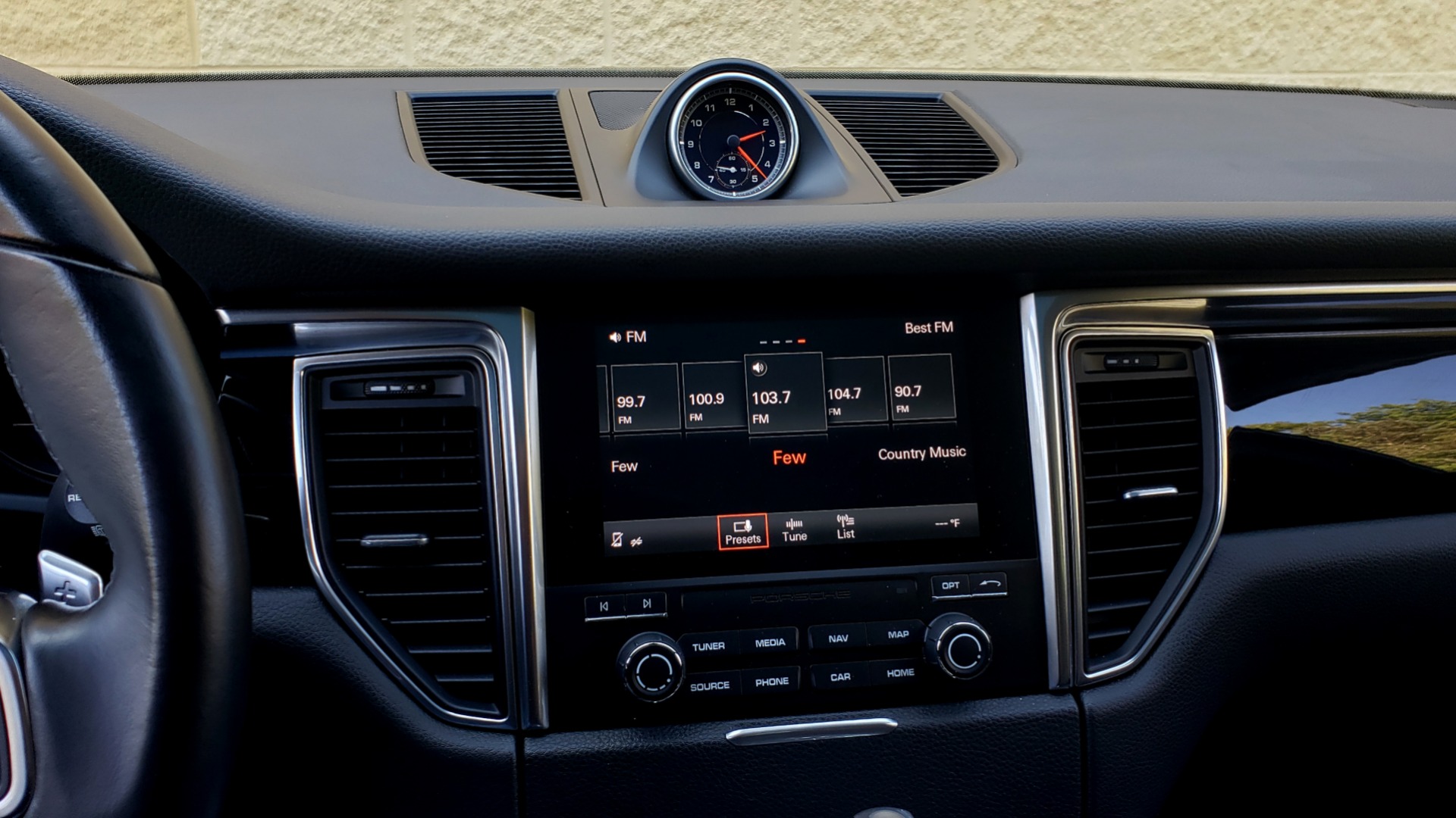 Used 2018 Porsche MACAN PREMIUM PKG PLUS / NAV / PDK / BOSE / REARVIEW for sale Sold at Formula Imports in Charlotte NC 28227 48