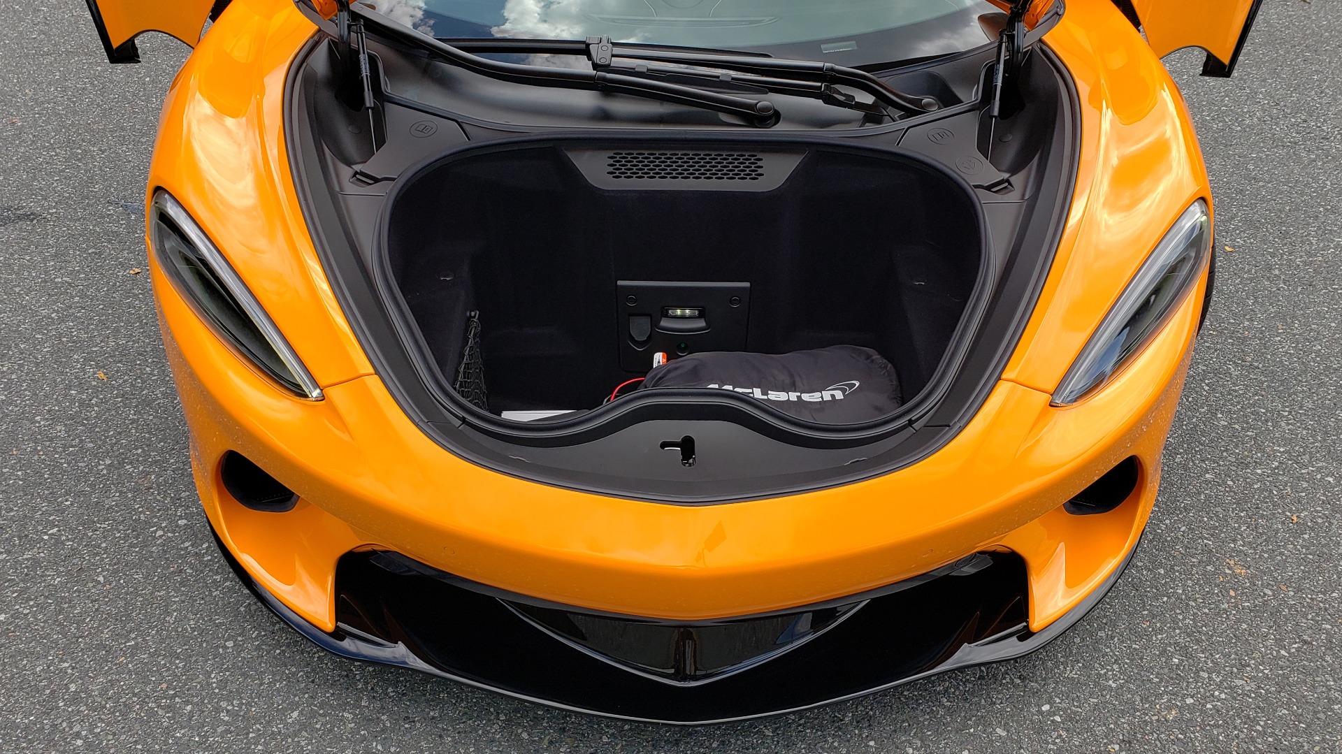 Used 2020 McLaren GT COUPE / 4.0L V8 - 612HP / RWD / NAV / REARVIEW / 20IN BLACK WHEELS for sale Sold at Formula Imports in Charlotte NC 28227 19