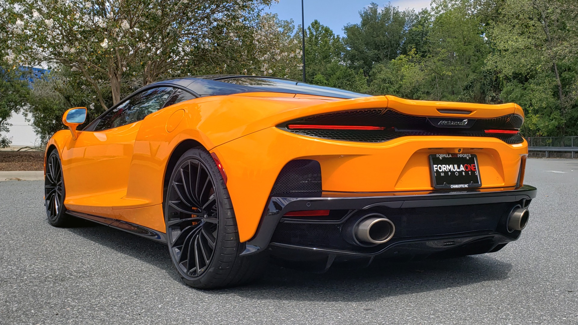 Used 2020 McLaren GT COUPE / 4.0L V8 - 612HP / RWD / NAV / REARVIEW / 20IN BLACK WHEELS for sale Sold at Formula Imports in Charlotte NC 28227 9