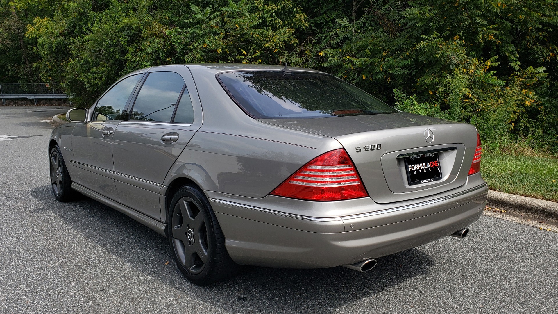 Used 2003 Mercedes-Benz S-CLASS S600 5.5L V12 SEDAN / SUNROOF / KEYLESS-GO / BOSE for sale Sold at Formula Imports in Charlotte NC 28227 3