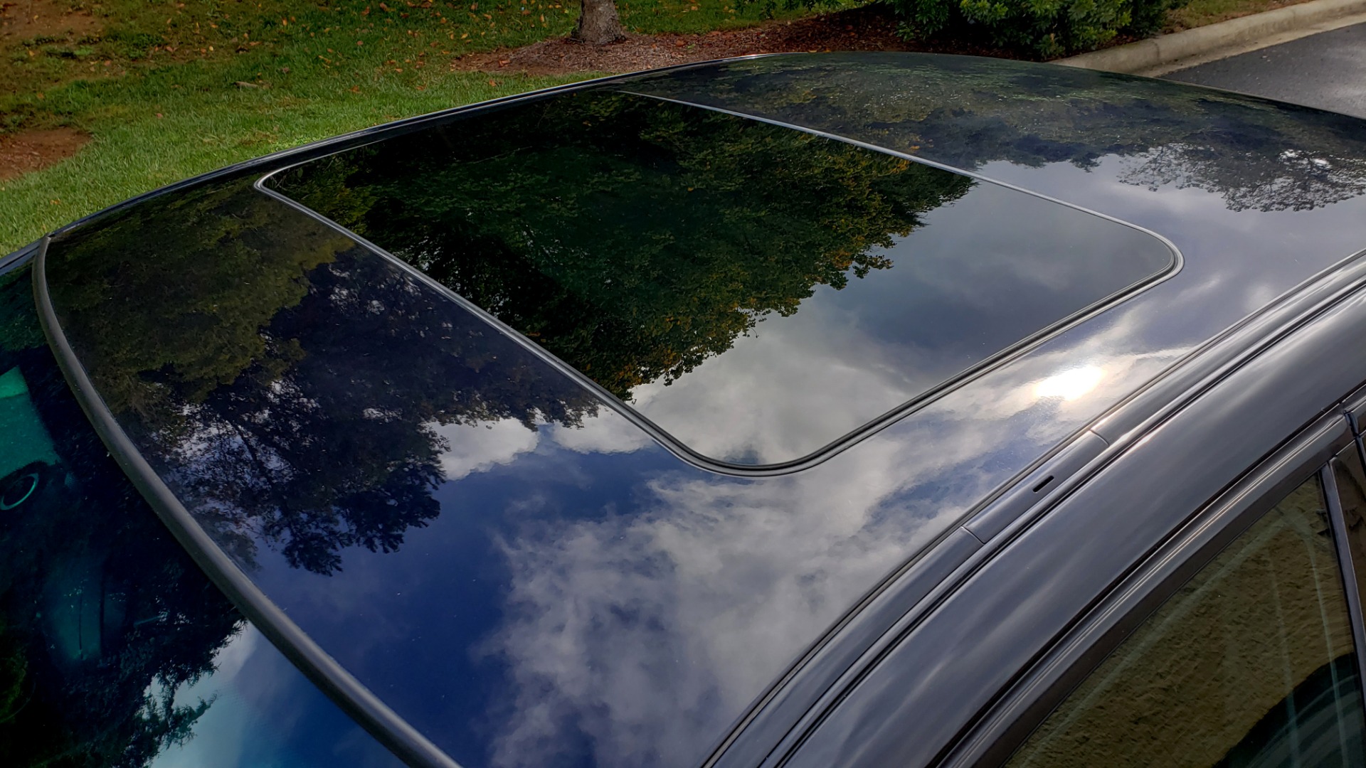 Used 2003 BMW 5 SERIES M5 / 6-SPD MAN / NAV / PARK DIST CNTRL / PREM SND / SUNROOF for sale Sold at Formula Imports in Charlotte NC 28227 10