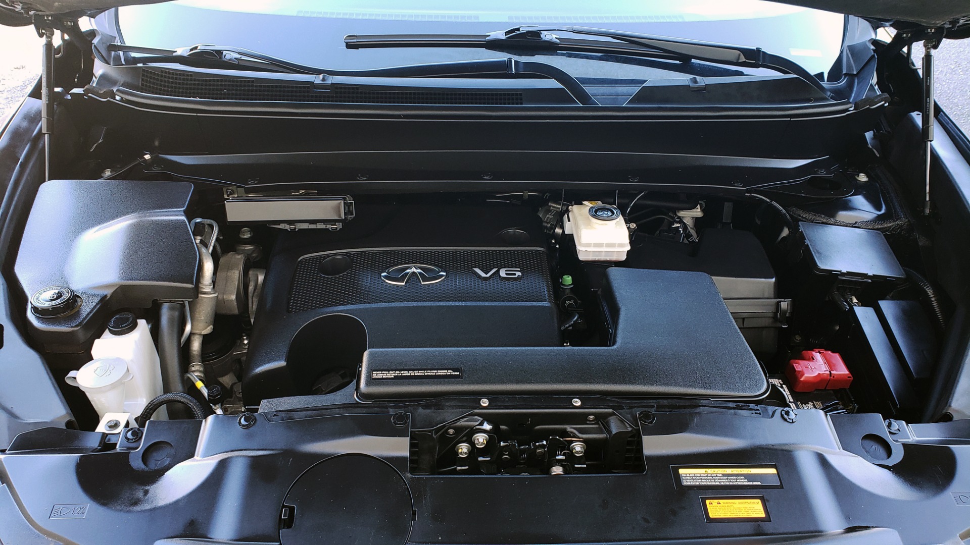 Used 2015 INFINITI QX60 AWD / PREM PLUS PKG / NAV / SUNROOF / BOSE / 3-ROW / REARVIEW for sale Sold at Formula Imports in Charlotte NC 28227 28