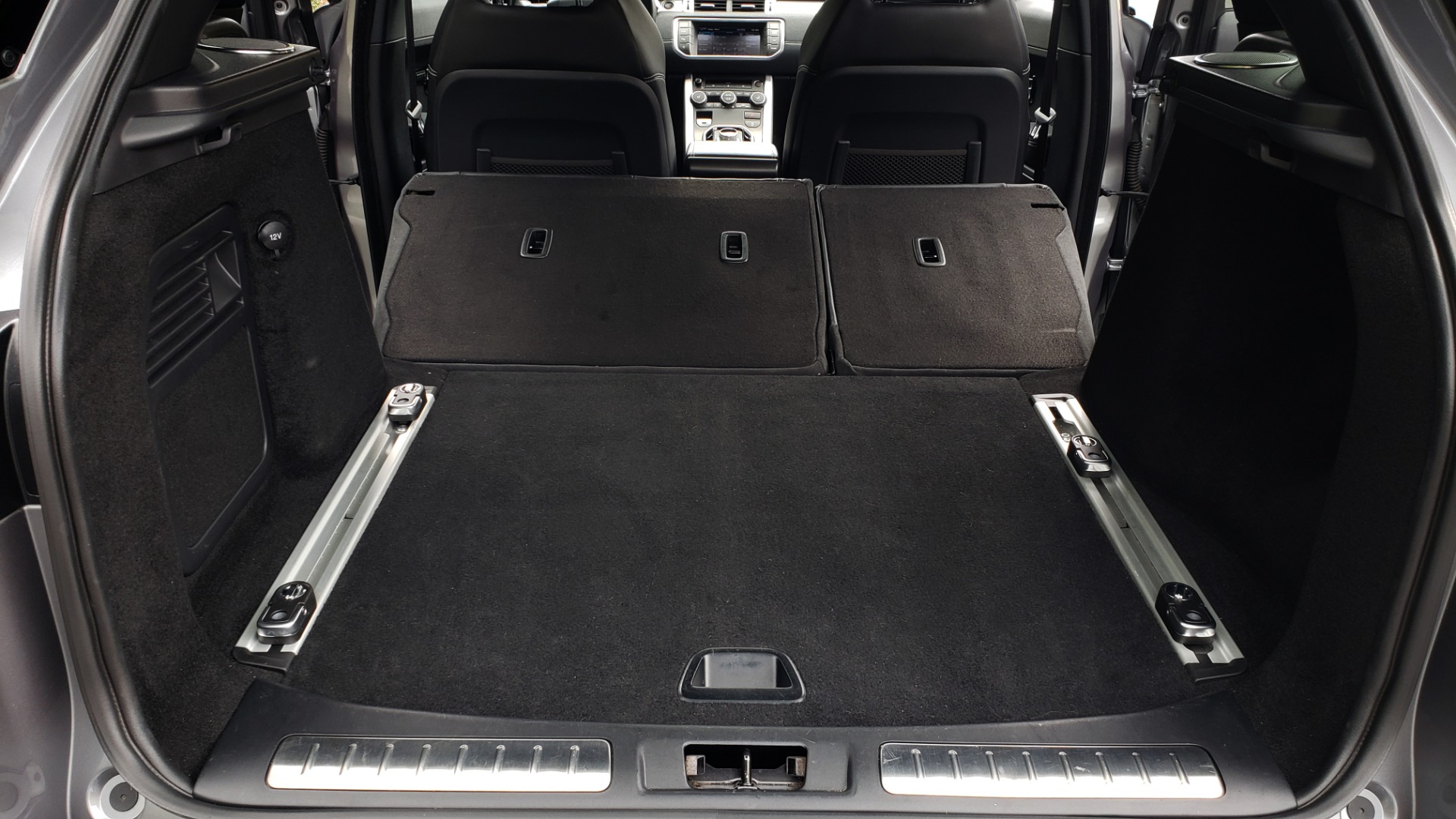 Used 2013 Land Rover RANGE ROVER EVOQUE DYNAMIC PREMIUM / NAV / PANO-ROOF / BLIND SPOT / REARVIEW for sale Sold at Formula Imports in Charlotte NC 28227 21