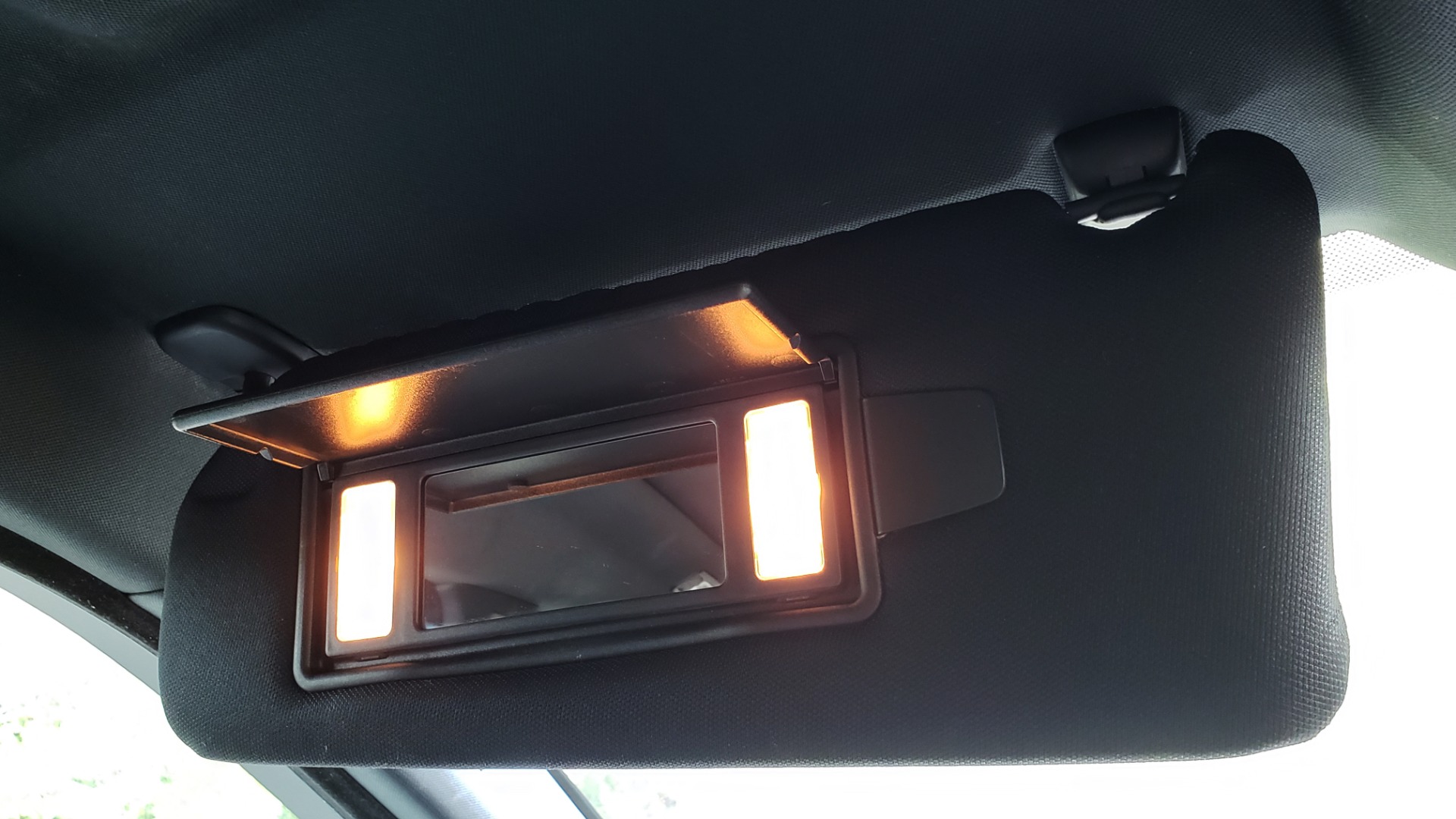 Used 2013 Land Rover RANGE ROVER EVOQUE DYNAMIC PREMIUM / NAV / PANO-ROOF / BLIND SPOT / REARVIEW for sale Sold at Formula Imports in Charlotte NC 28227 57