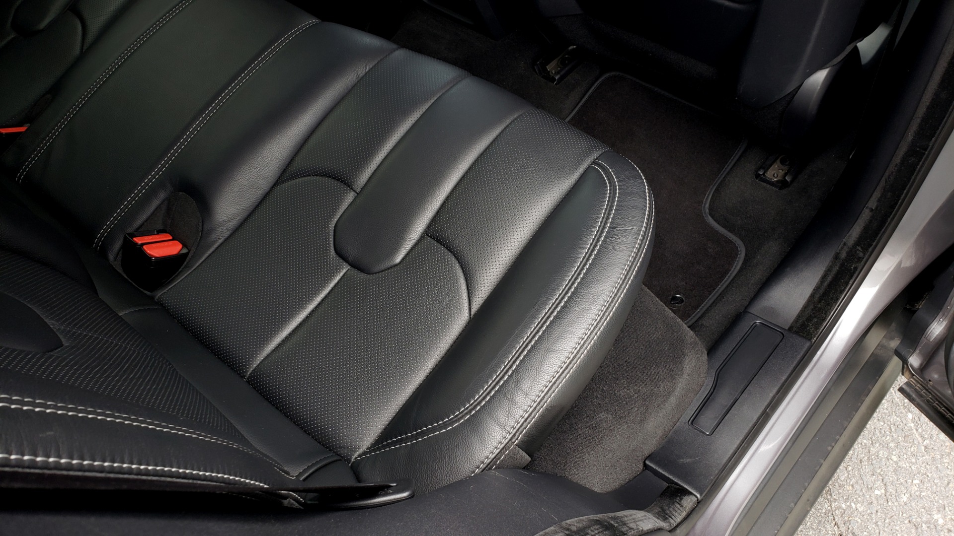 Used 2013 Land Rover RANGE ROVER EVOQUE DYNAMIC PREMIUM / NAV / PANO-ROOF / BLIND SPOT / REARVIEW for sale Sold at Formula Imports in Charlotte NC 28227 75