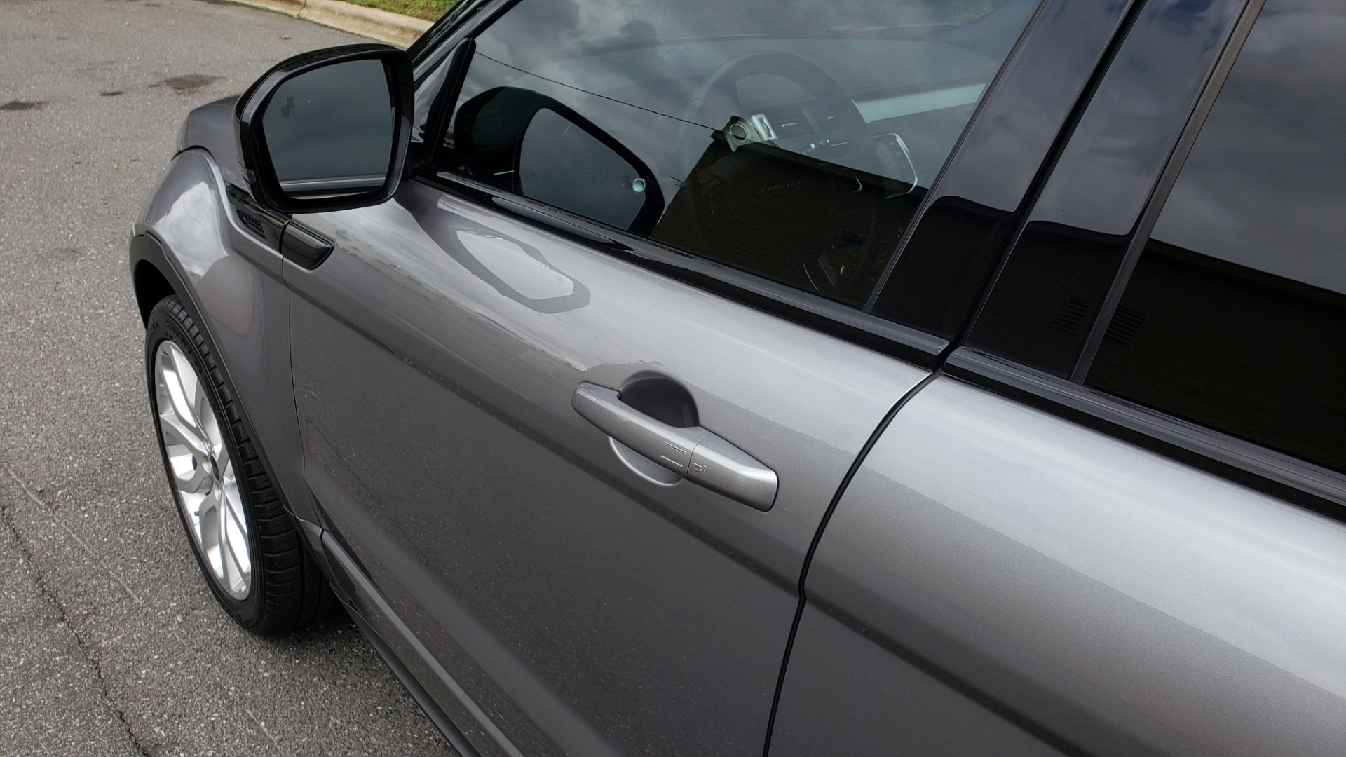 Used 2013 Land Rover RANGE ROVER EVOQUE DYNAMIC PREMIUM / NAV / PANO-ROOF / BLIND SPOT / REARVIEW for sale Sold at Formula Imports in Charlotte NC 28227 9