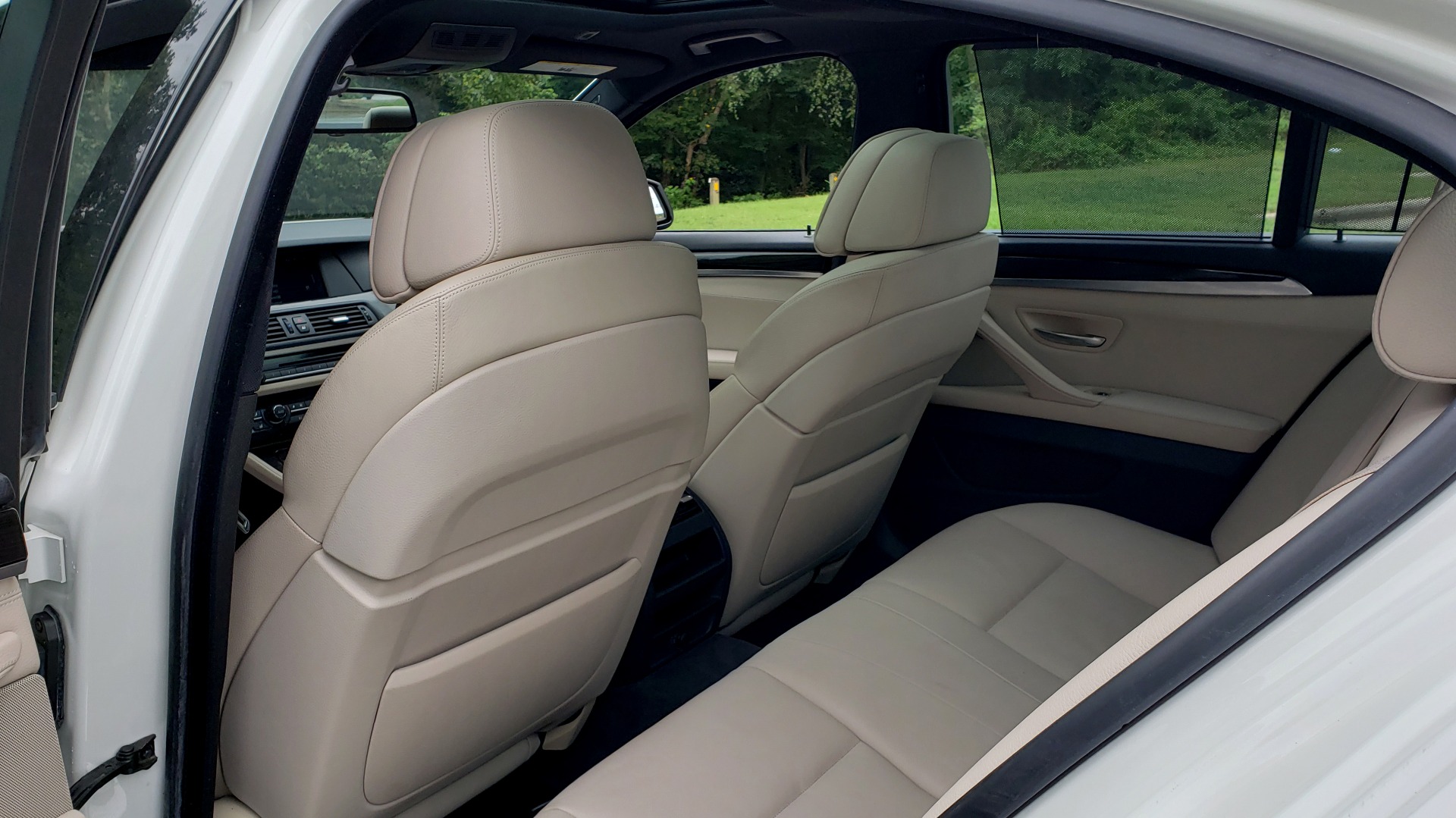 Used 2012 BMW 5 Series 550i for sale Sold at Formula Imports in Charlotte NC 28227 52