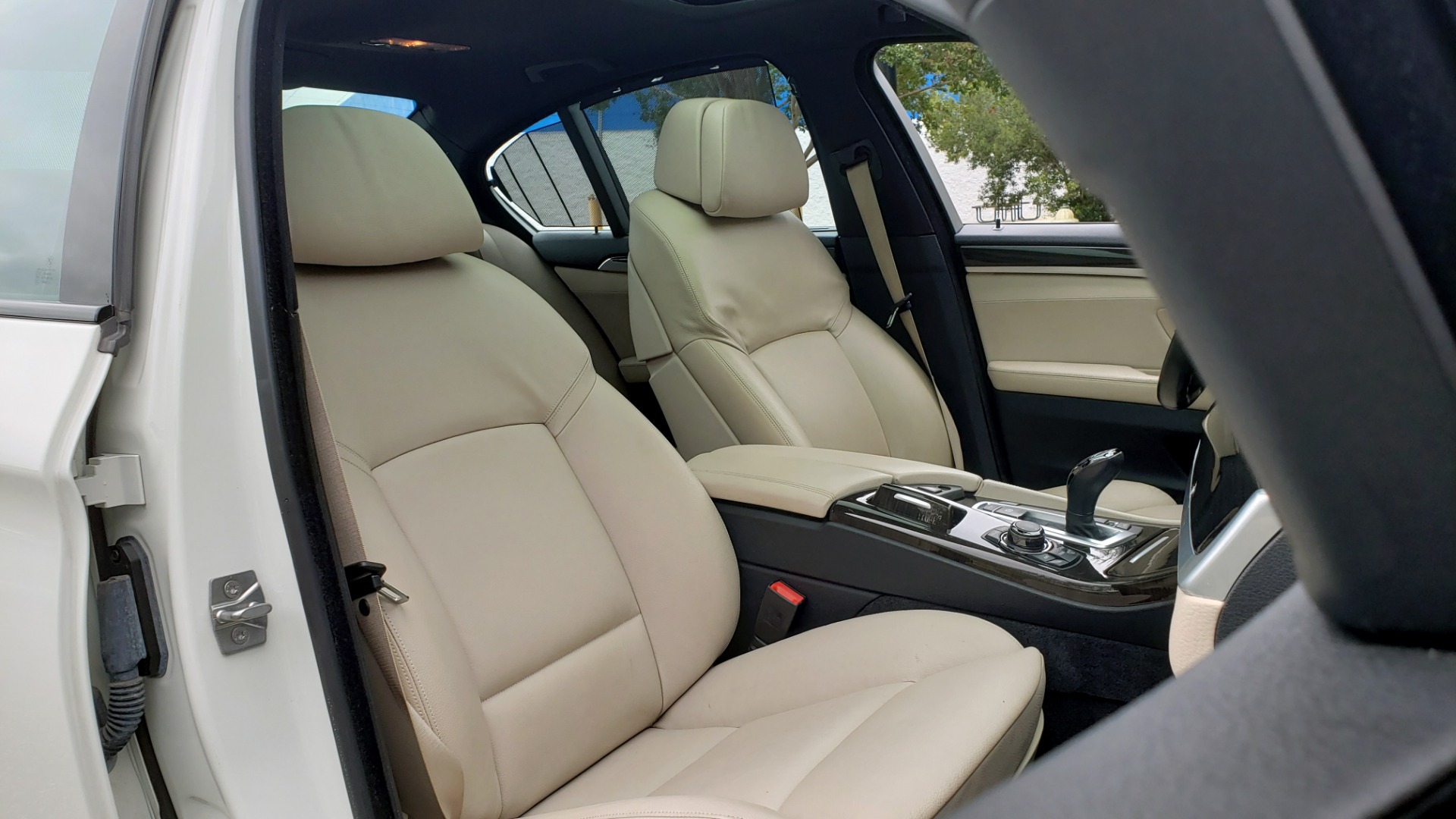 Used 2012 BMW 5 Series 550i for sale Sold at Formula Imports in Charlotte NC 28227 56