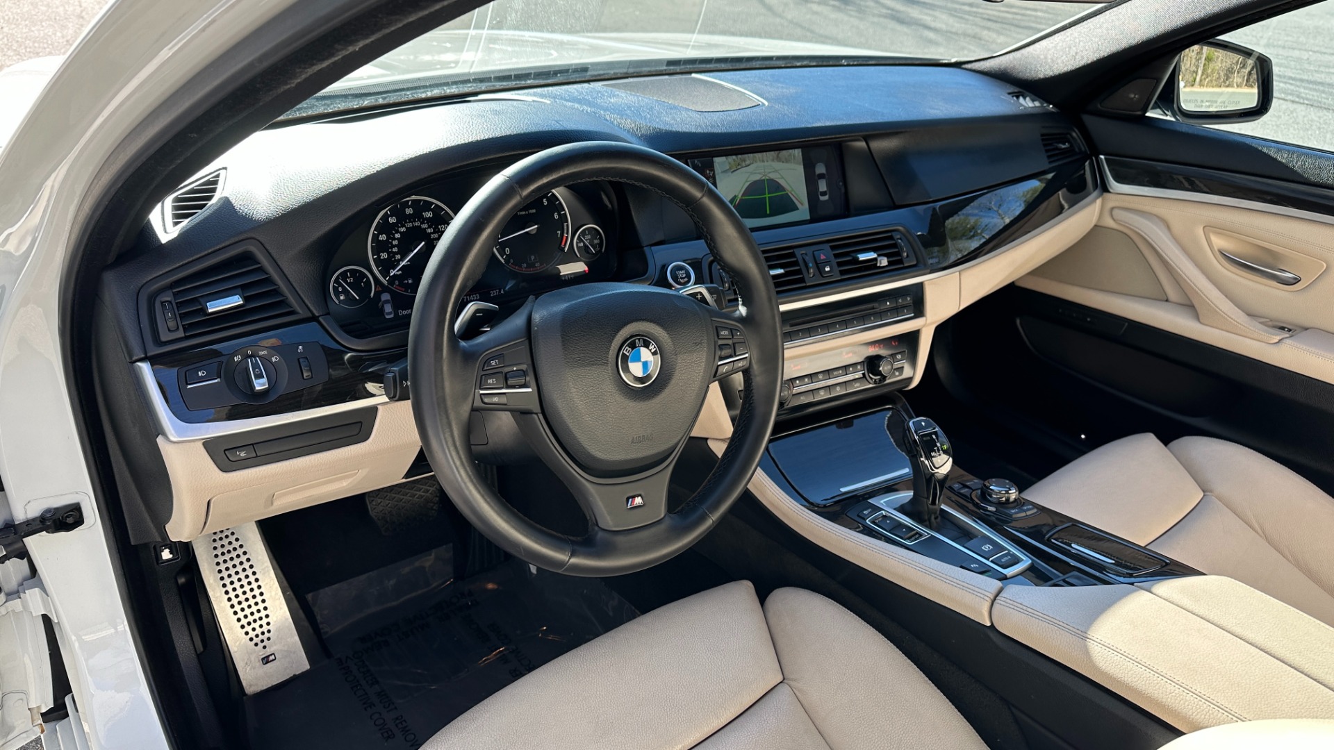 Used 2012 BMW 5 Series 550i for sale Sold at Formula Imports in Charlotte NC 28227 74