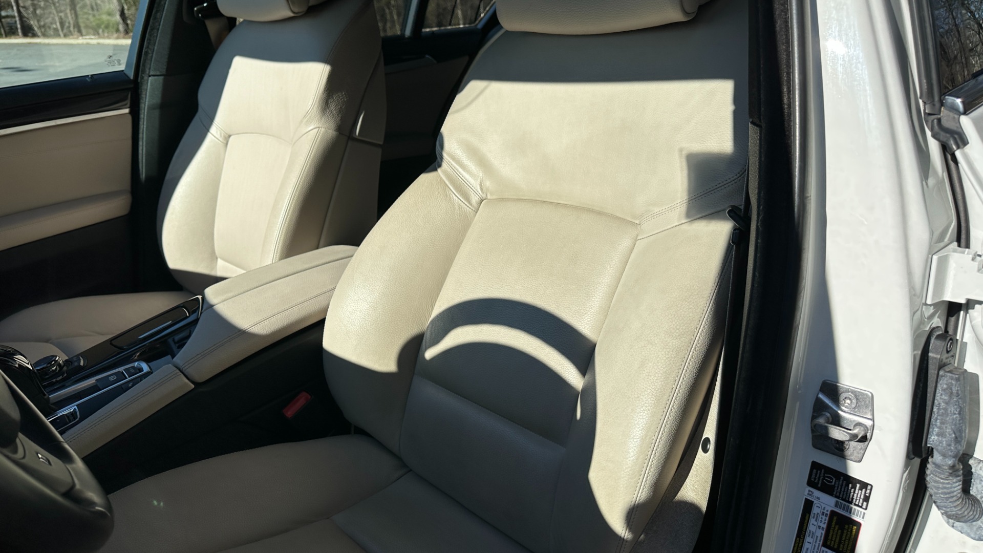 Used 2012 BMW 5 Series 550i for sale Sold at Formula Imports in Charlotte NC 28227 76