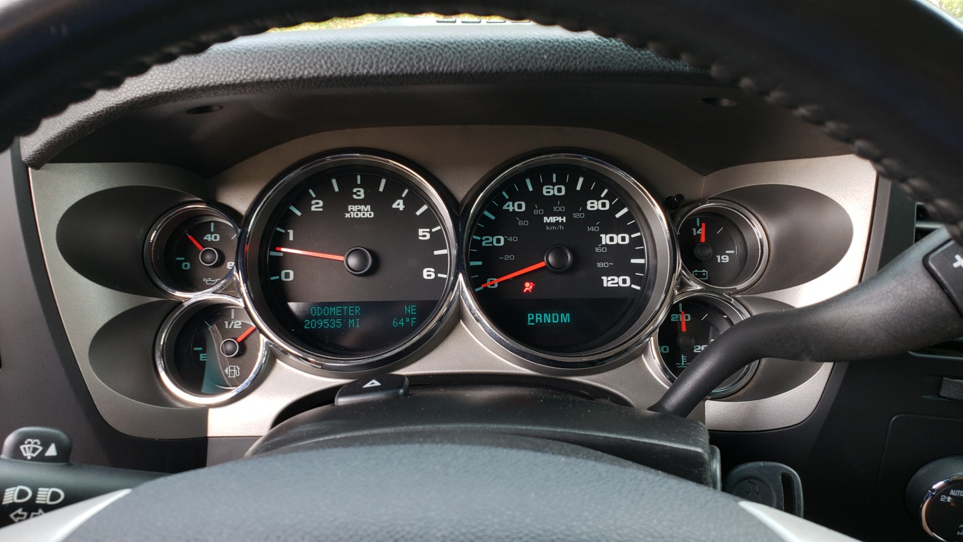 Used 2009 Chevrolet SILVERADO 1500 LT / CREWCAB / 5.3L V8 / 4WD / TRAILER PKG / REARVIEW for sale Sold at Formula Imports in Charlotte NC 28227 35