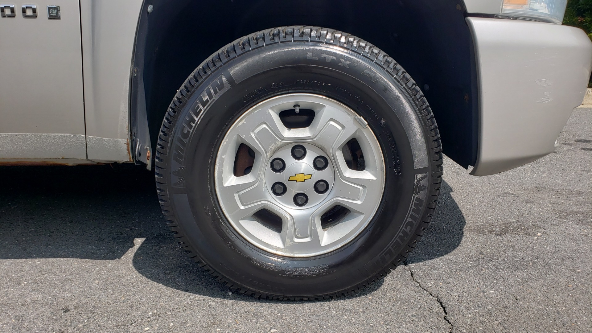 Used 2009 Chevrolet SILVERADO 1500 LT / CREWCAB / 5.3L V8 / 4WD / TRAILER PKG / REARVIEW for sale Sold at Formula Imports in Charlotte NC 28227 68