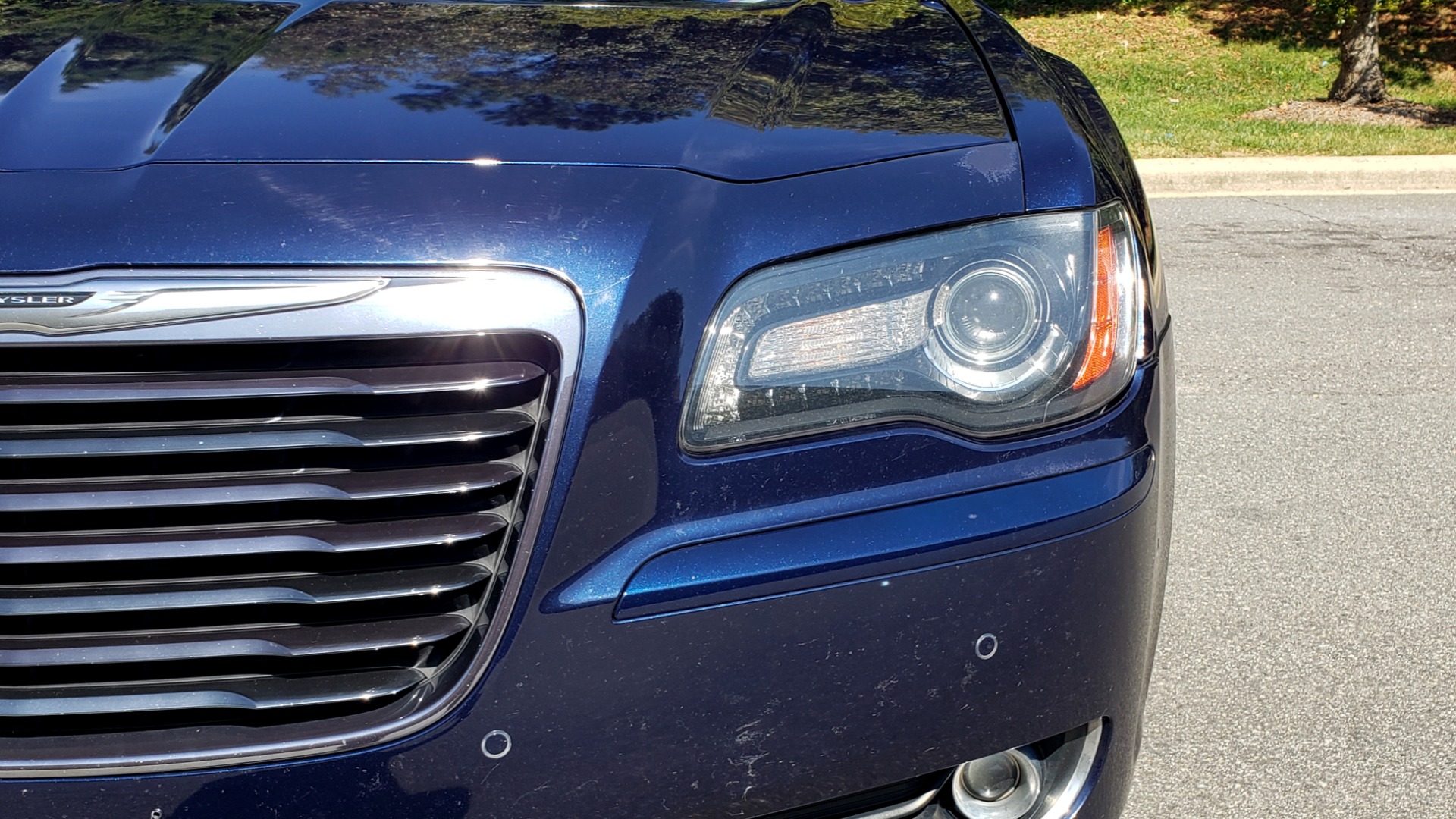 Used 2014 Chrysler 300 S AWD / SAFETY TEC / BLIND SPOT / LIGHT GRP / LUXURY GRP for sale Sold at Formula Imports in Charlotte NC 28227 22
