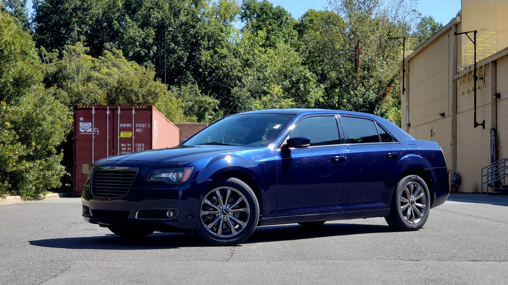 Used 2014 Chrysler 300 S AWD / SAFETY TEC / BLIND SPOT / LIGHT GRP / LUXURY GRP for sale Sold at Formula Imports in Charlotte NC 28227 1
