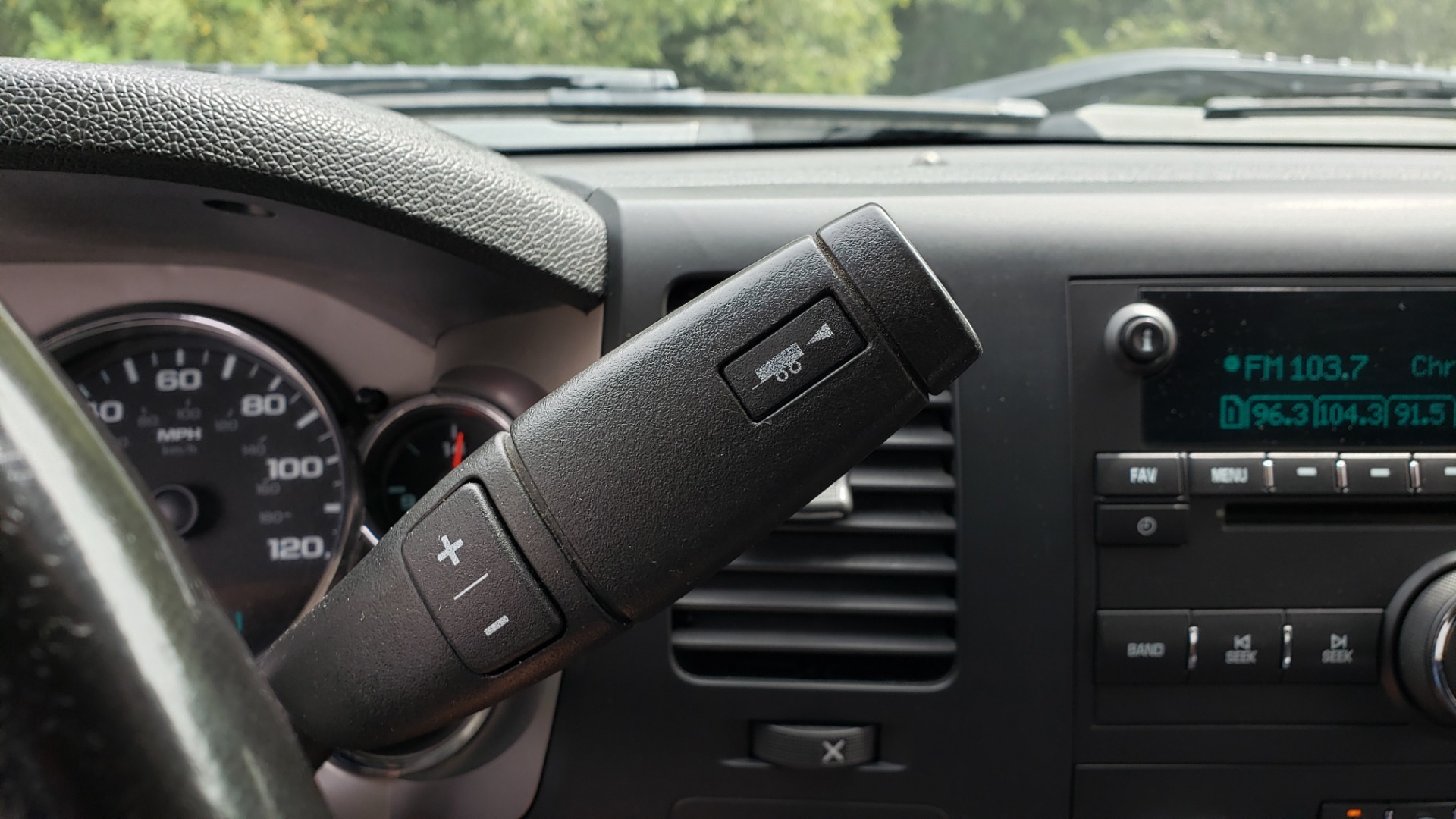 Used 2009 GMC SIERRA 2500HD SLE 4WD CREWCAB / 6.6L DURAMAX / 6-SPD ALLISON for sale Sold at Formula Imports in Charlotte NC 28227 39