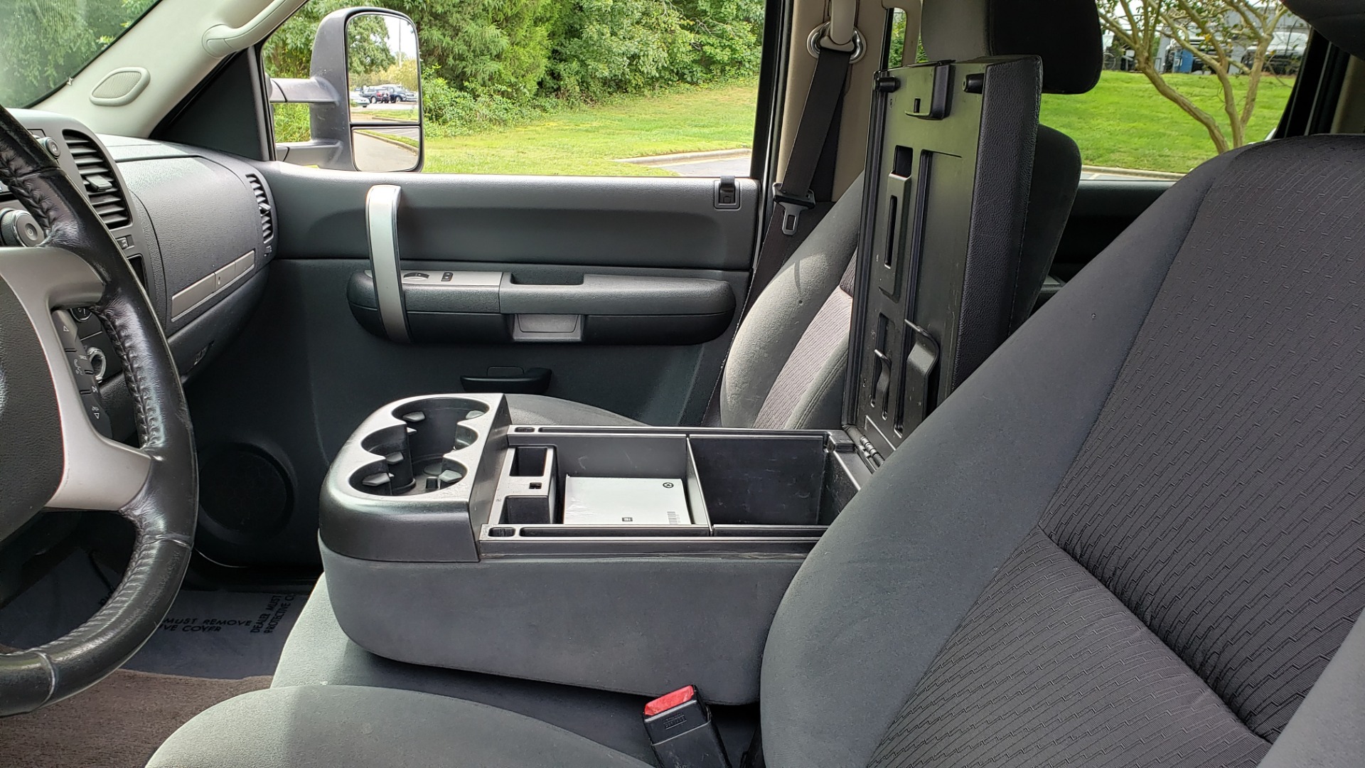 Used 2009 GMC SIERRA 2500HD SLE 4WD CREWCAB / 6.6L DURAMAX / 6-SPD ALLISON for sale Sold at Formula Imports in Charlotte NC 28227 46