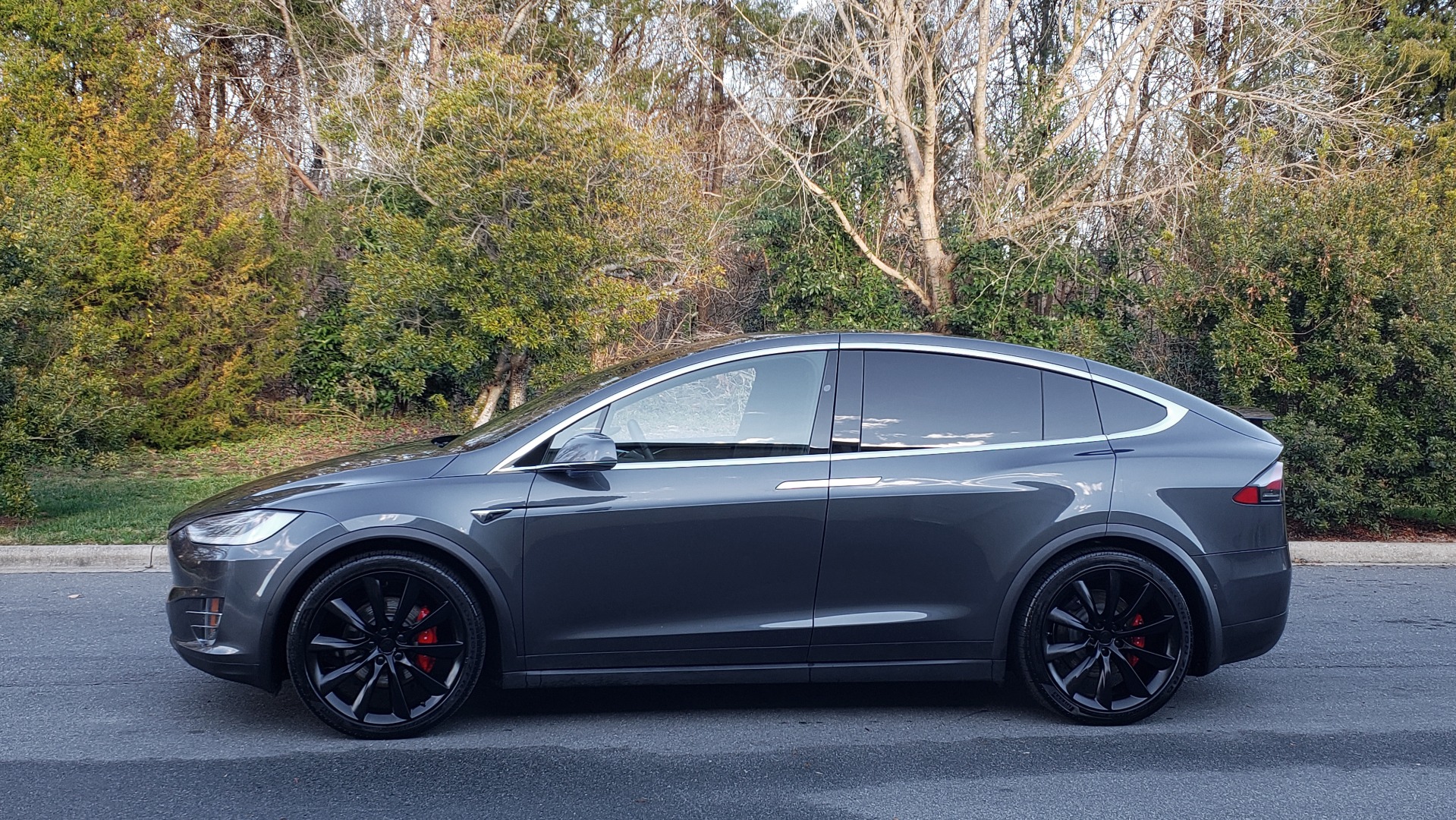 Used 2016 Tesla MODEL X P100D LUDICROUS PERF / PREM / TECH / AUTO PILOT / TOWING for sale Sold at Formula Imports in Charlotte NC 28227 2