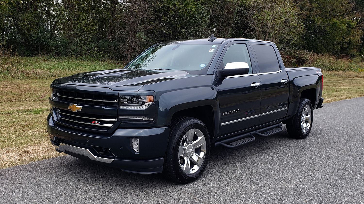 Used 2017 Chevrolet SILVERADO 1500 LTZ 4WD / NAV / BOSE / LEATHER / CAMERA / LOADED for sale Sold at Formula Imports in Charlotte NC 28227 100