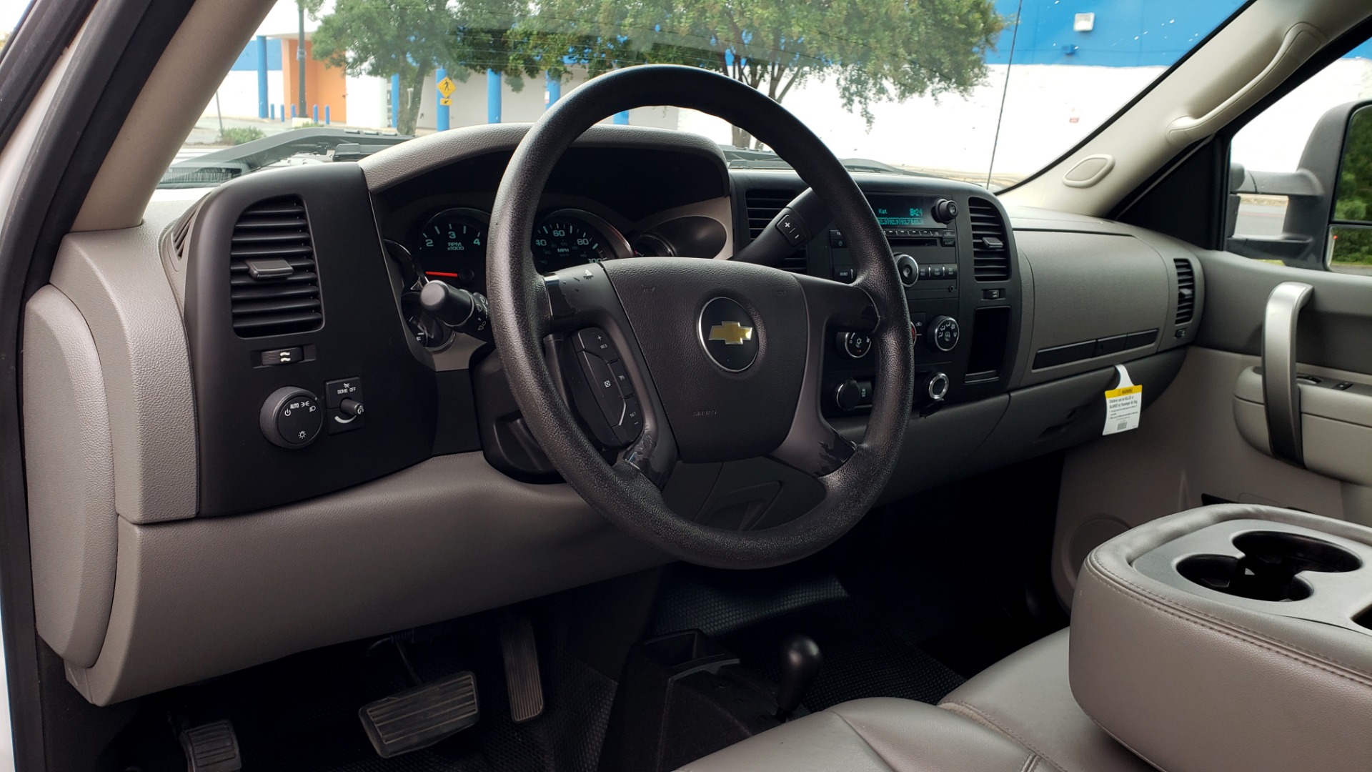 Used 2014 Chevrolet SILVERADO 2500HD WORK TRUCK 4WD / 6.0L V8 / AUTO / TOOL BOX / CLEAN for sale Sold at Formula Imports in Charlotte NC 28227 28