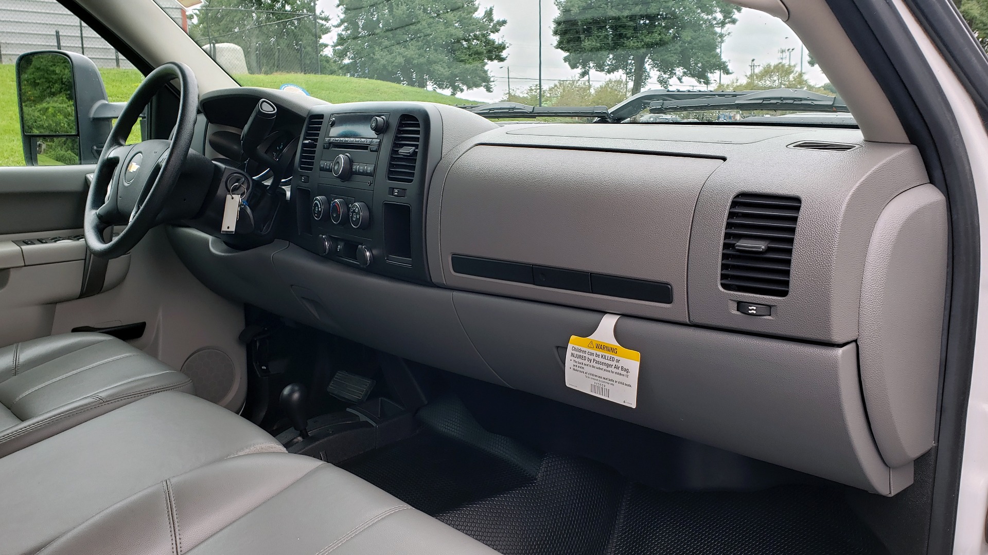 Used 2014 Chevrolet SILVERADO 2500HD WORK TRUCK 4WD / 6.0L V8 / AUTO / TOOL BOX / CLEAN for sale Sold at Formula Imports in Charlotte NC 28227 51