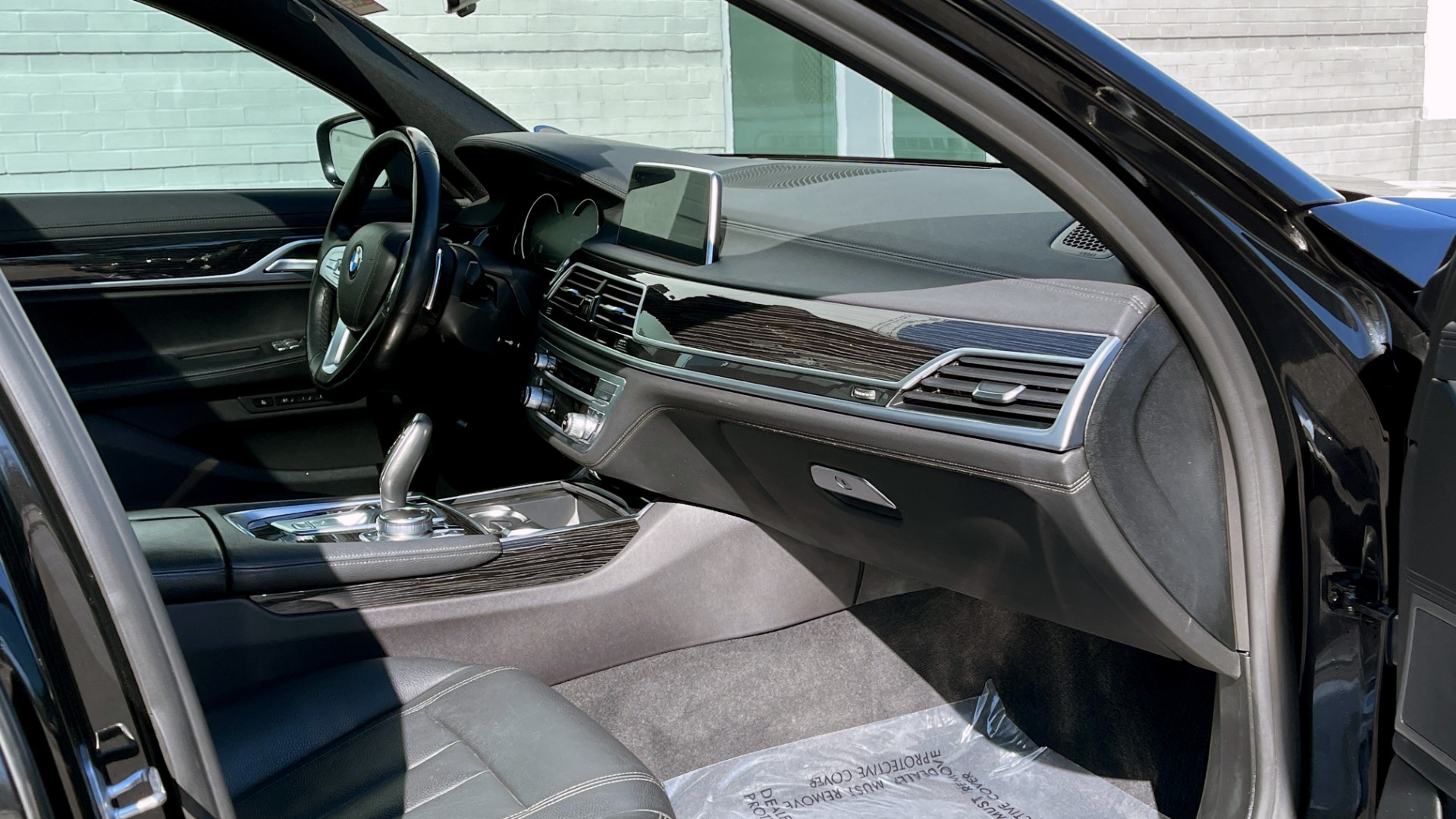 Used 2019 BMW 7 SERIES 740I XDRIVE M-SPORT / CLD WTHR / NAV / SUNROOF / REARVIEW / 22IN WHLS for sale Sold at Formula Imports in Charlotte NC 28227 66