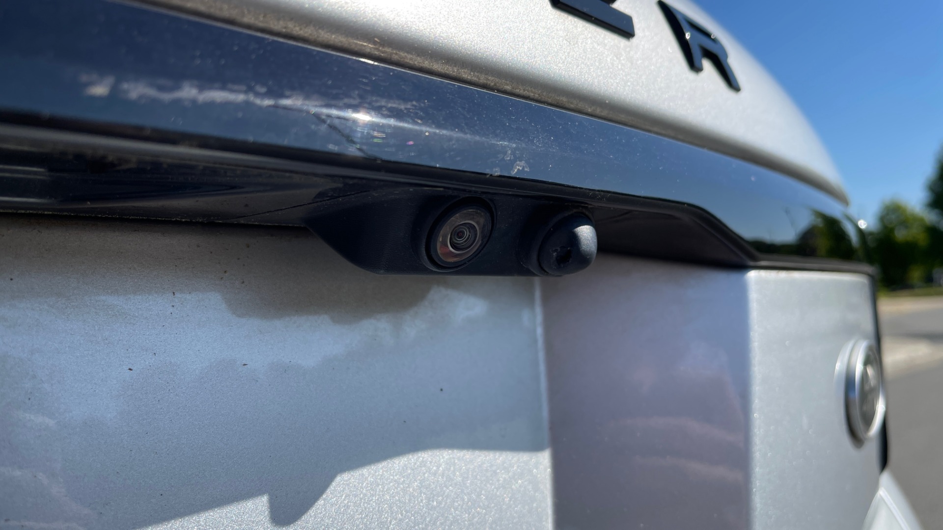 Used 2019 Land Rover RANGE ROVER SPORT HSE DYNAMIC / 3.0L SC V6 / 8-SPD / APPLE / NAV / SUNROOF / REARVIEW for sale Sold at Formula Imports in Charlotte NC 28227 26