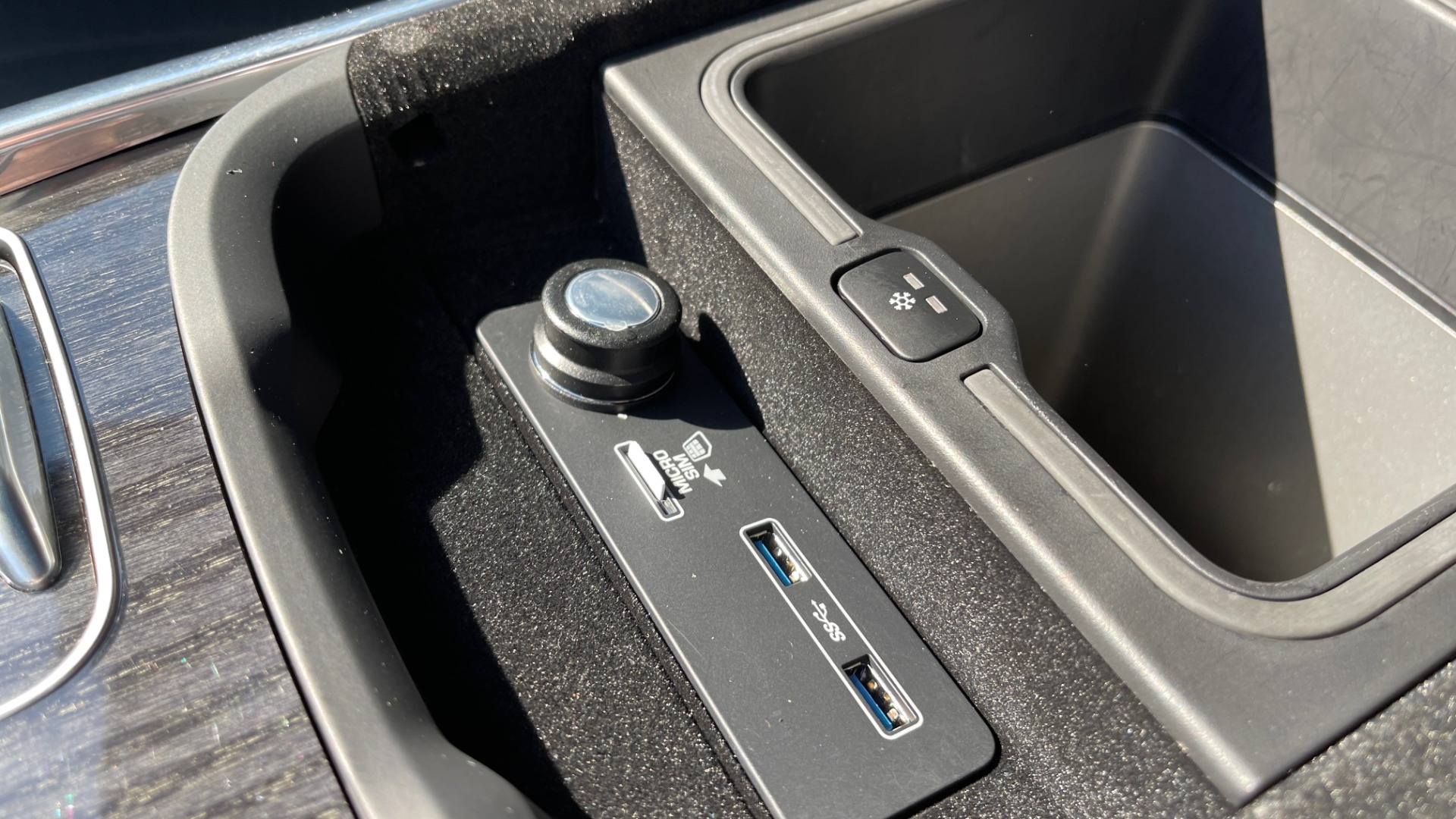 Used 2019 Land Rover RANGE ROVER SPORT HSE DYNAMIC / 3.0L SC V6 / 8-SPD / APPLE / NAV / SUNROOF / REARVIEW for sale Sold at Formula Imports in Charlotte NC 28227 63