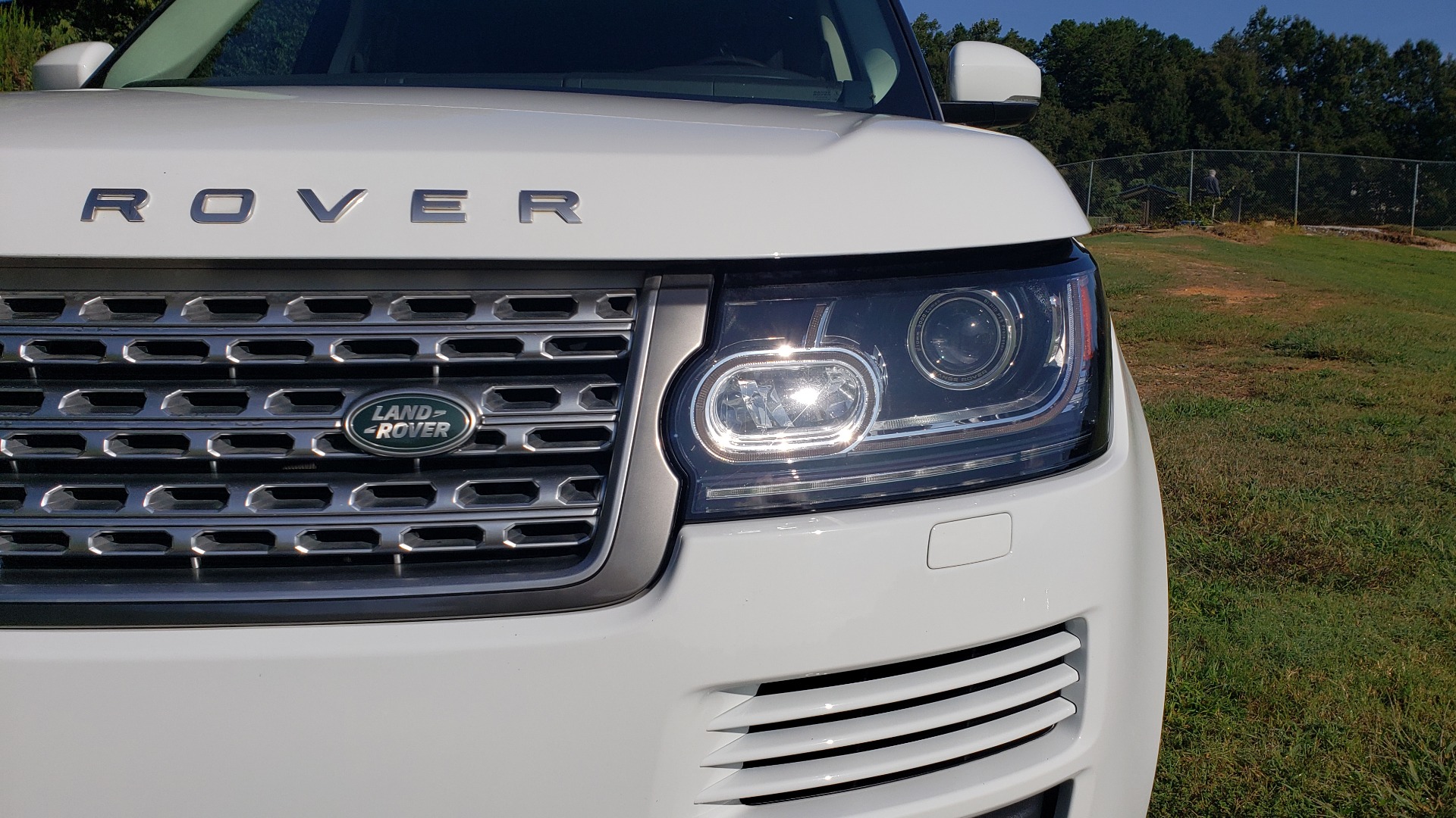 Used 2015 Land Rover Range Rover Supercharged for sale Sold at Formula Imports in Charlotte NC 28227 12
