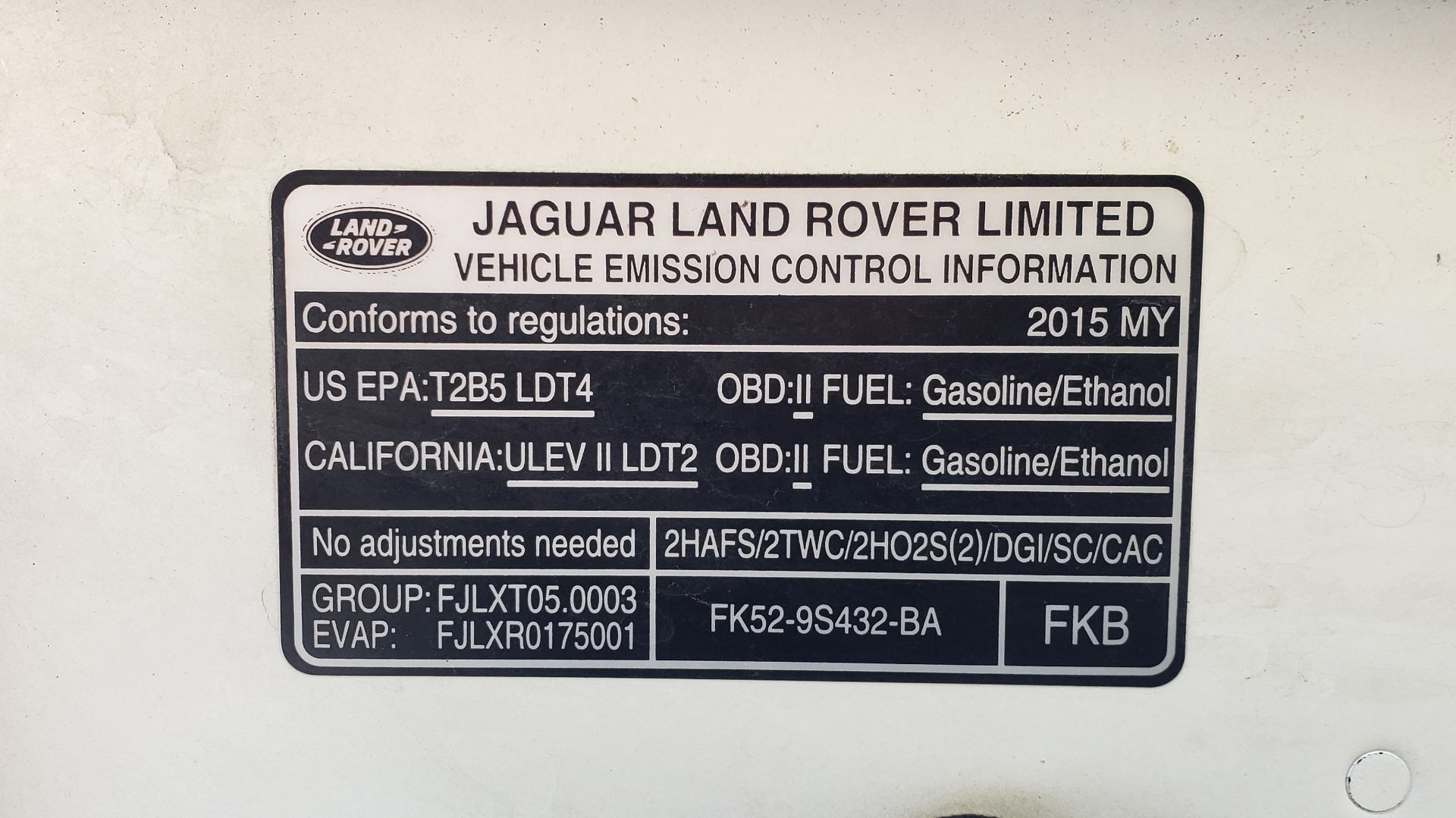Used 2015 Land Rover Range Rover Supercharged for sale Sold at Formula Imports in Charlotte NC 28227 19