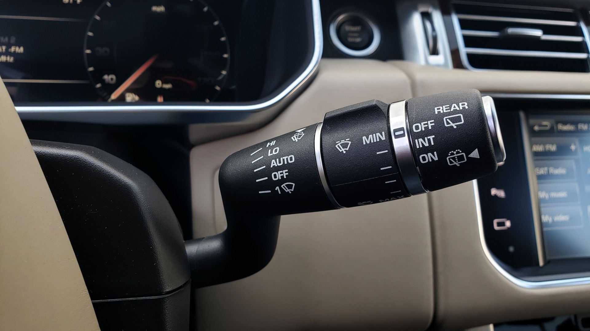 Used 2015 Land Rover Range Rover Supercharged for sale Sold at Formula Imports in Charlotte NC 28227 45