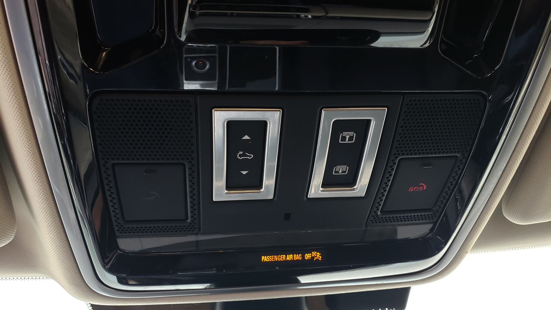 Used 2015 Land Rover Range Rover Supercharged for sale Sold at Formula Imports in Charlotte NC 28227 59