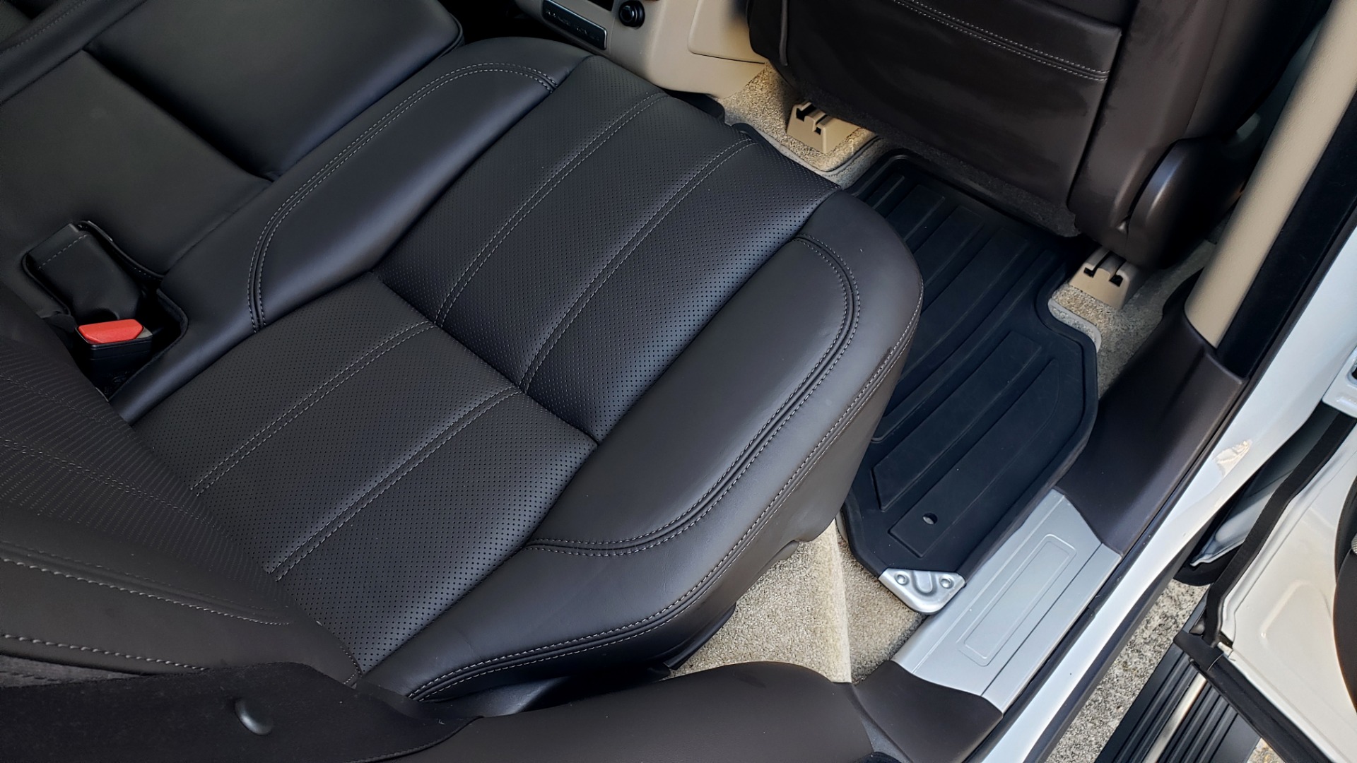 Used 2015 Land Rover Range Rover Supercharged for sale Sold at Formula Imports in Charlotte NC 28227 76