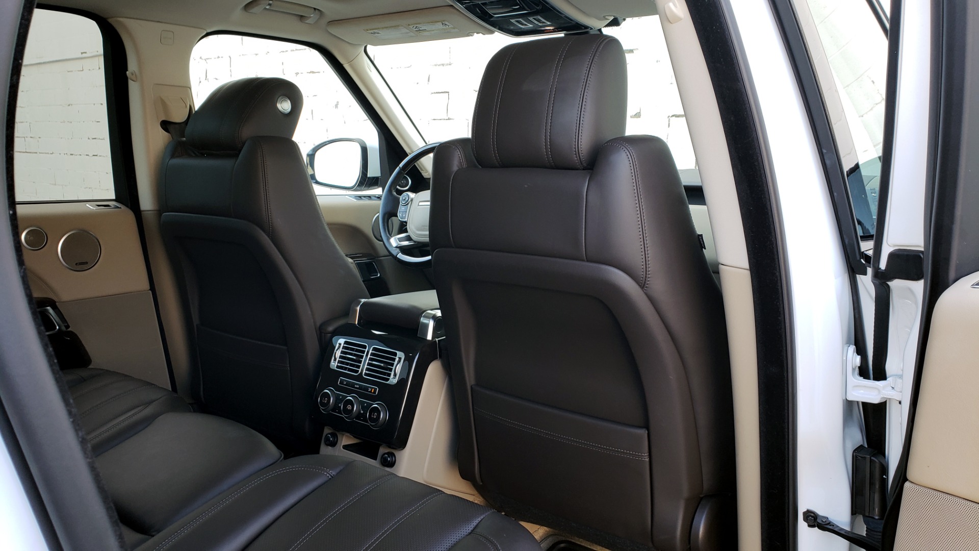 Used 2015 Land Rover Range Rover Supercharged for sale Sold at Formula Imports in Charlotte NC 28227 79