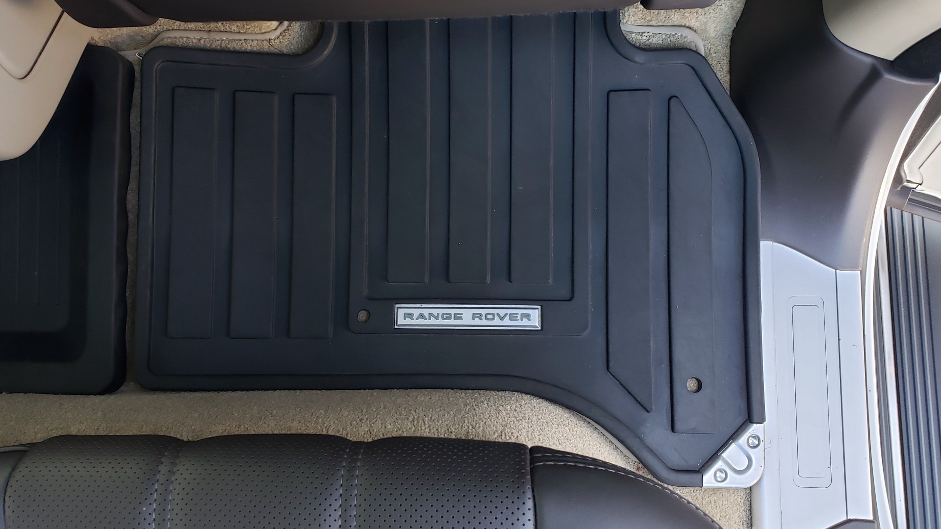 Used 2015 Land Rover Range Rover Supercharged for sale Sold at Formula Imports in Charlotte NC 28227 80
