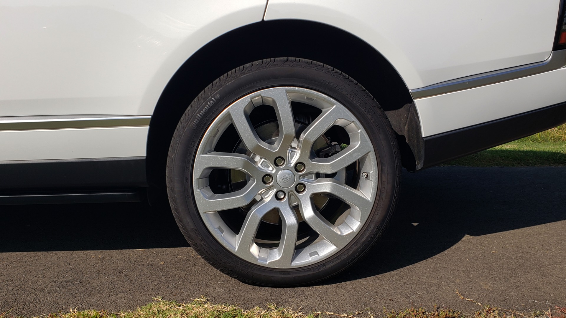 Used 2015 Land Rover Range Rover Supercharged for sale Sold at Formula Imports in Charlotte NC 28227 87