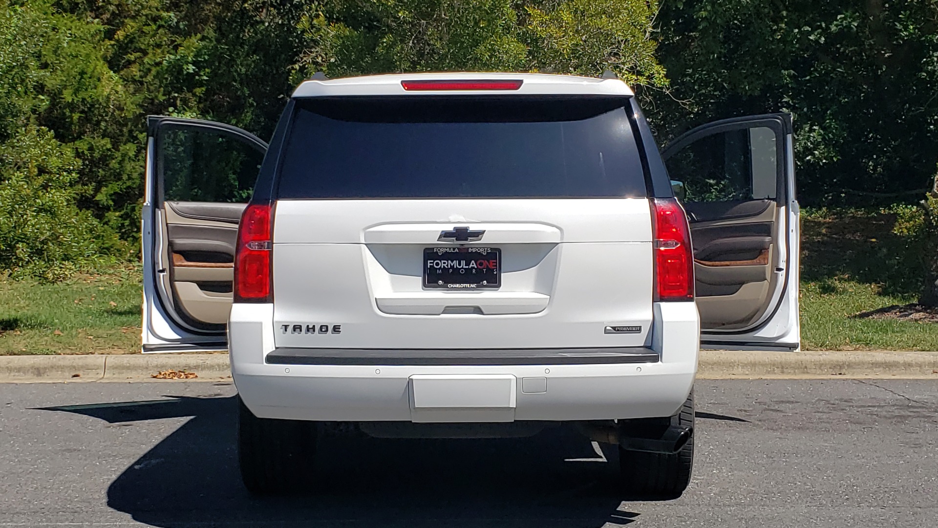 Used 2018 Chevrolet TAHOE PREMIER 4WD / 6.2L V8 / NAV / SUNROOF / ENT / BOSE / 3-ROW / REARVIEW for sale Sold at Formula Imports in Charlotte NC 28227 30