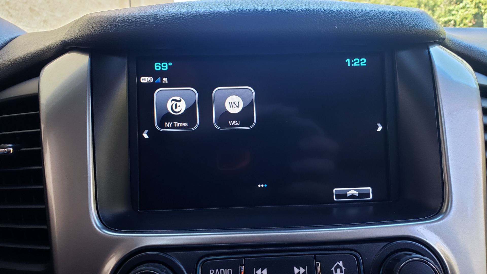 Used 2018 Chevrolet TAHOE PREMIER 4WD / 6.2L V8 / NAV / SUNROOF / ENT / BOSE / 3-ROW / REARVIEW for sale Sold at Formula Imports in Charlotte NC 28227 52