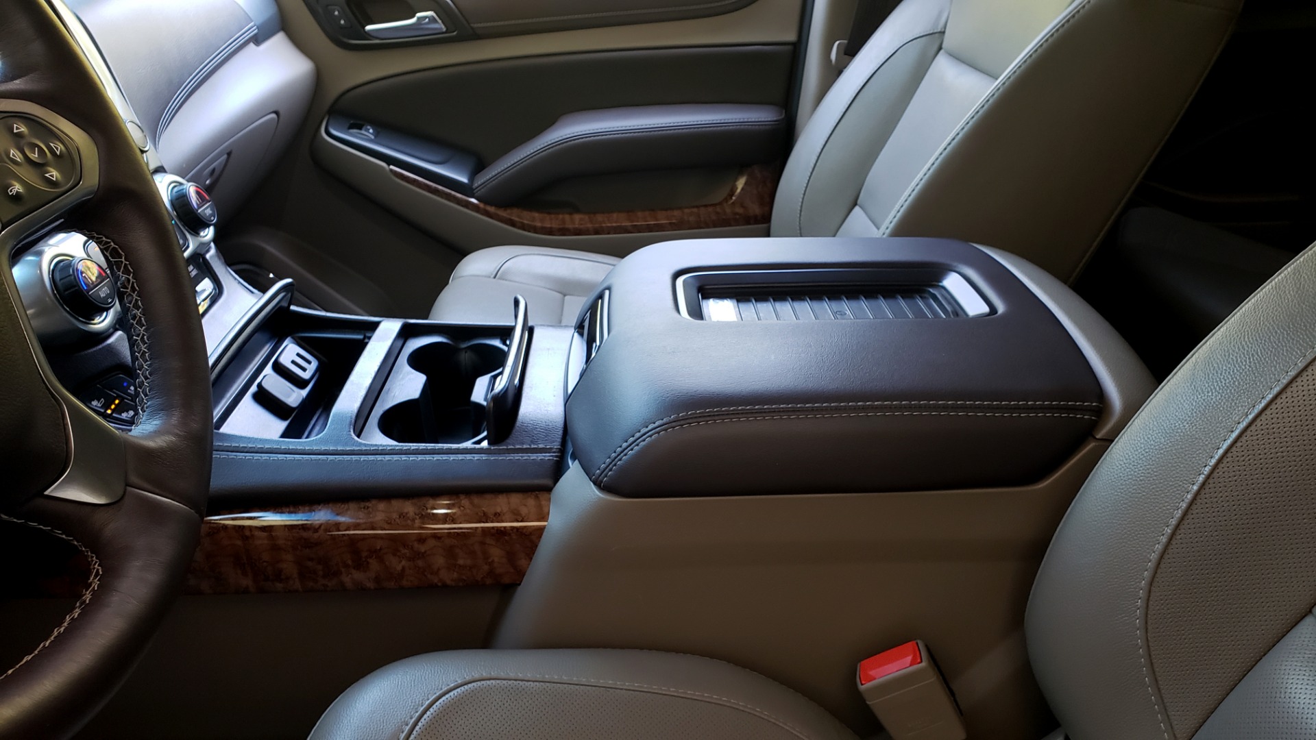 Used 2018 Chevrolet TAHOE PREMIER 4WD / 6.2L V8 / NAV / SUNROOF / ENT / BOSE / 3-ROW / REARVIEW for sale Sold at Formula Imports in Charlotte NC 28227 61