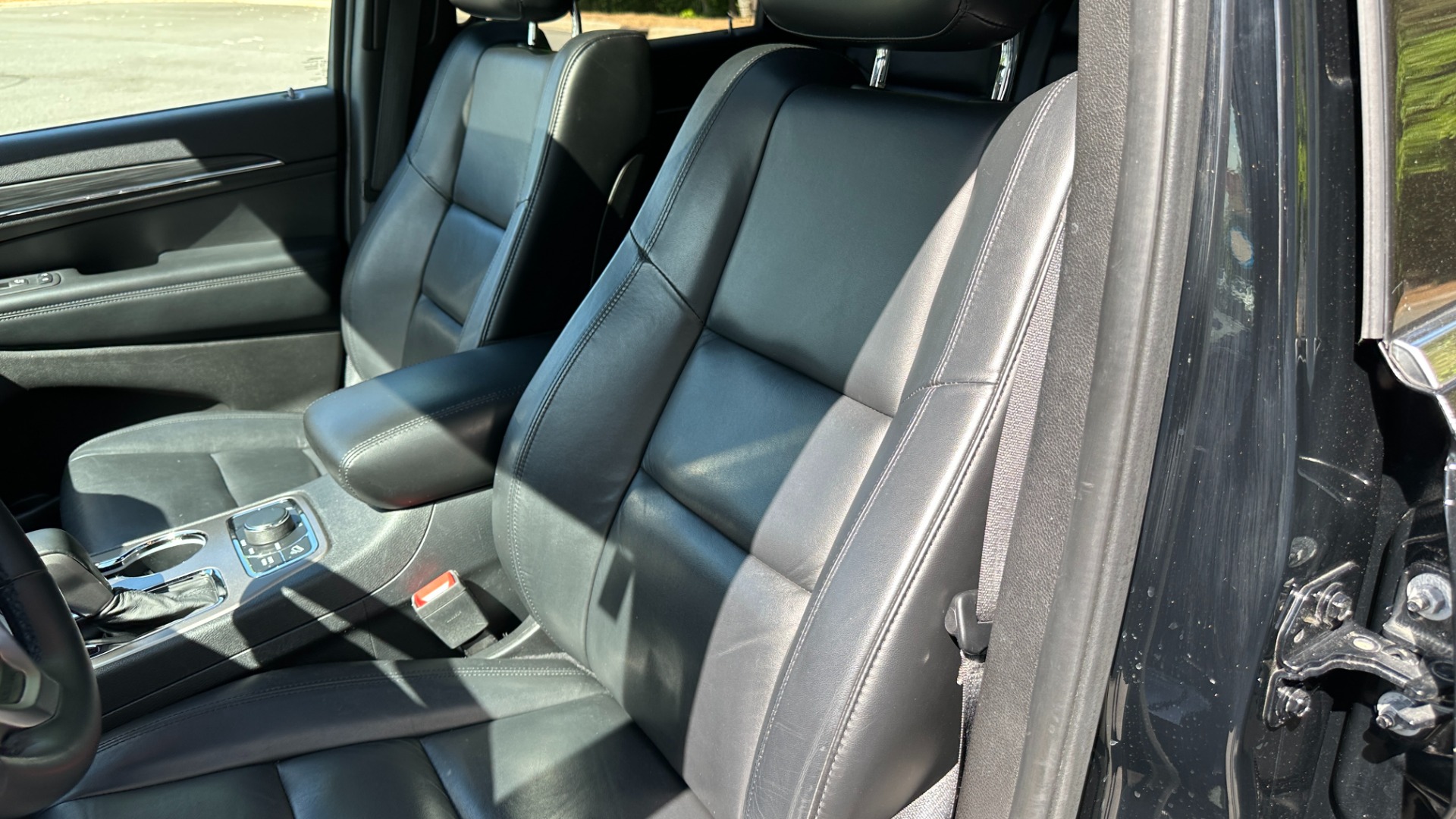 Used 2019 Jeep Grand Cherokee Limited for sale Sold at Formula Imports in Charlotte NC 28227 13
