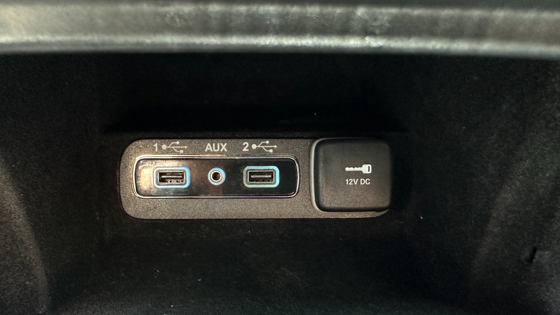 Used 2019 Jeep GRAND CHEROKEE LIMITED 4X4 / NAV / SUNROOF / BLIND SPOT MONITOR / REARVIEW for sale Sold at Formula Imports in Charlotte NC 28227 21