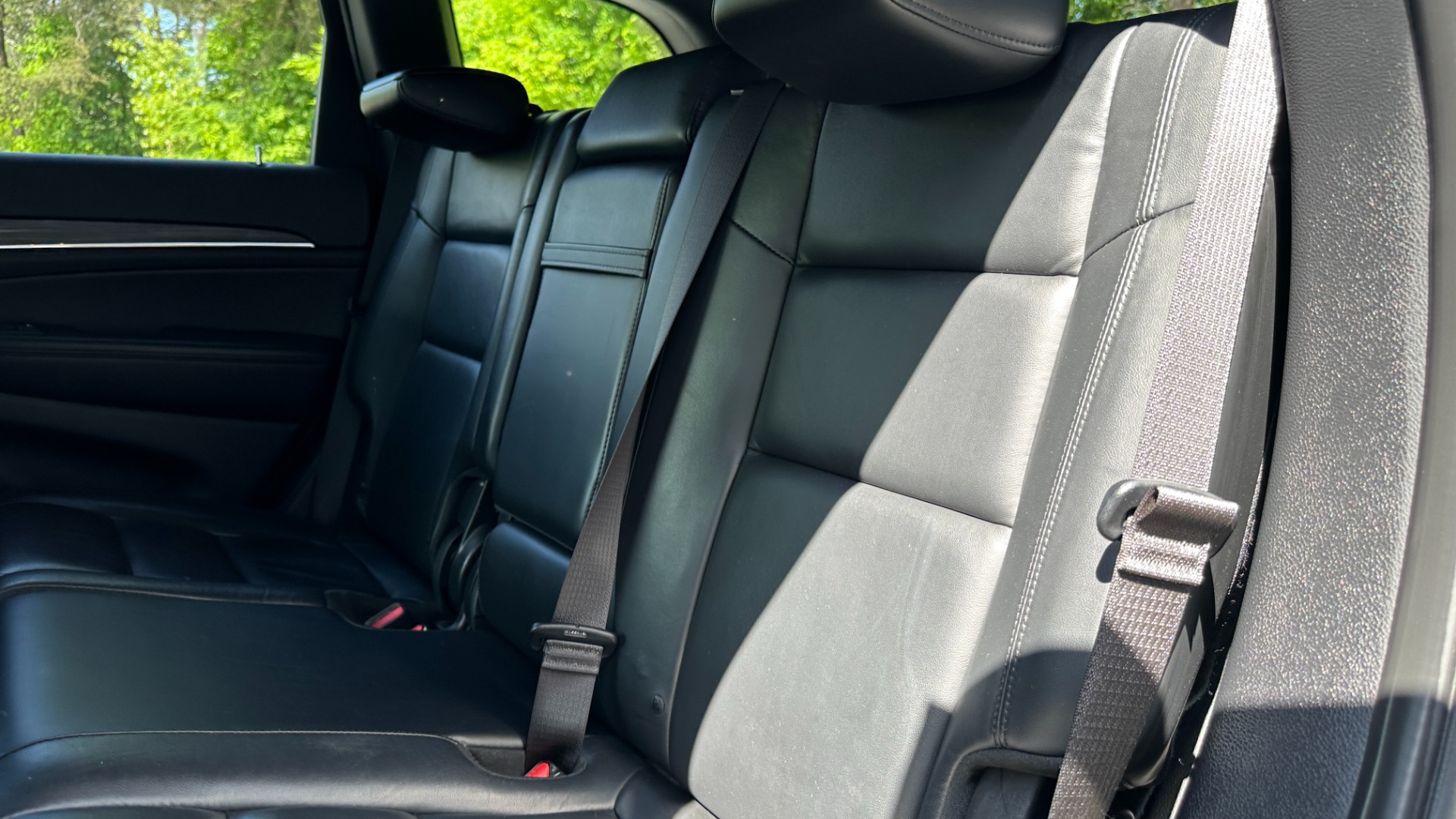 Used 2019 Jeep GRAND CHEROKEE LIMITED 4X4 / NAV / SUNROOF / BLIND SPOT MONITOR / REARVIEW for sale Sold at Formula Imports in Charlotte NC 28227 26