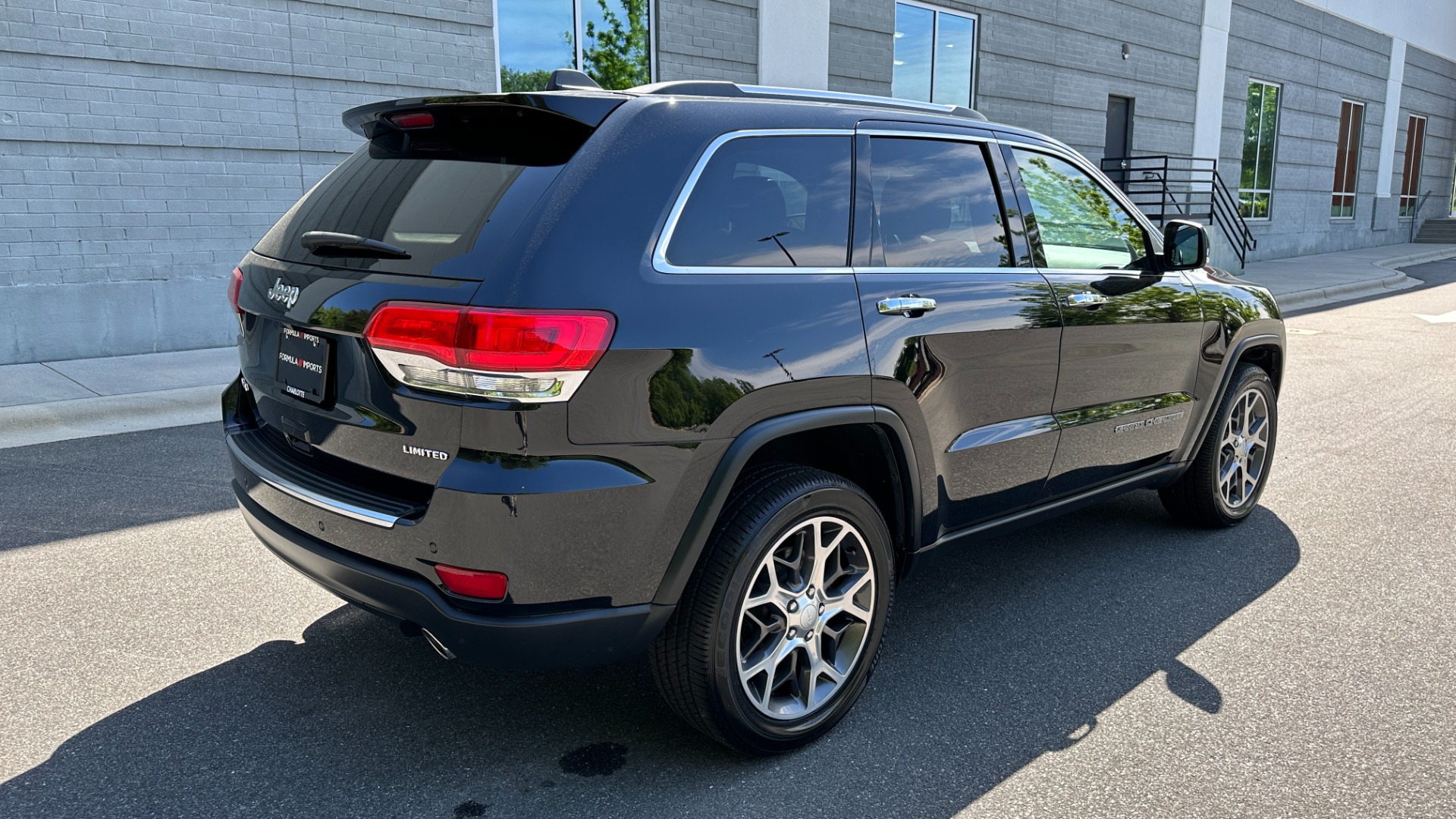Used 2019 Jeep Grand Cherokee Limited for sale Sold at Formula Imports in Charlotte NC 28227 7
