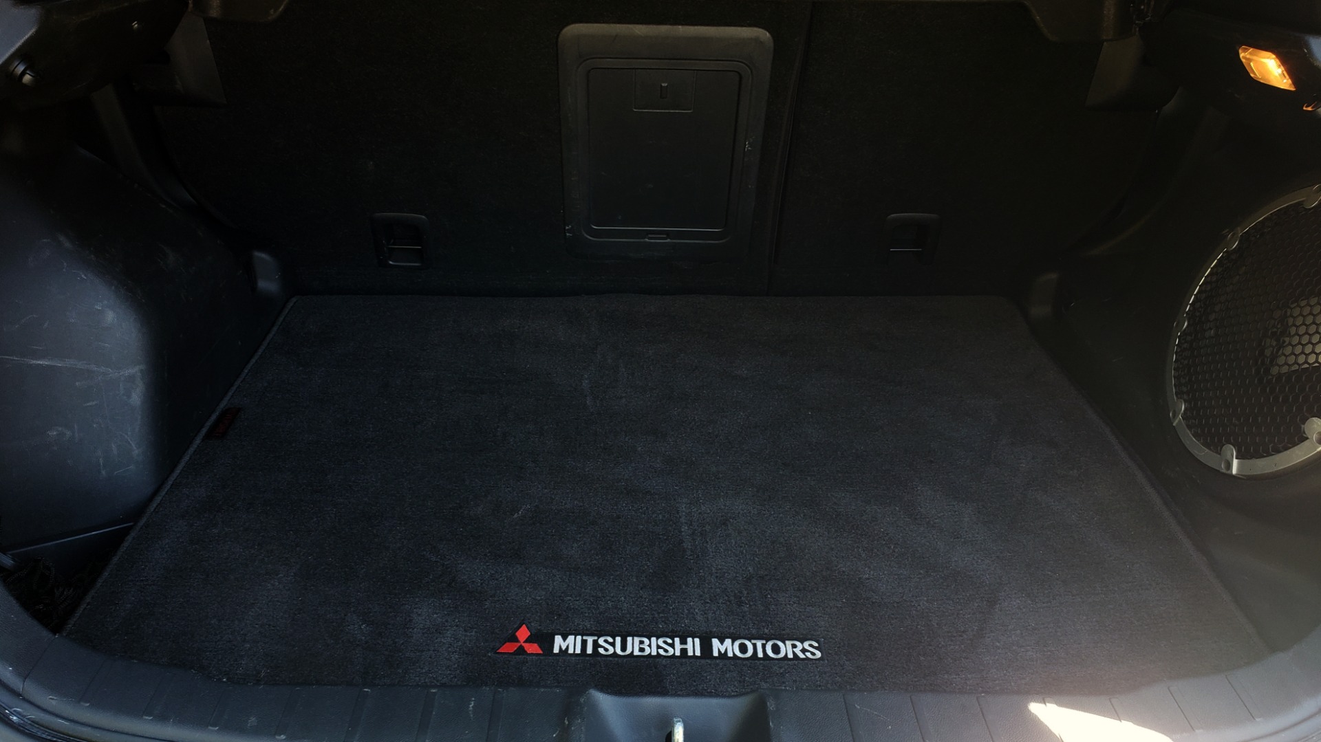 Used 2013 Mitsubishi OUTLANDER SPORT SE / 2WD / 4-DR SUV / CVT TRANS / PREMIUM SOUND / REARVIEW for sale Sold at Formula Imports in Charlotte NC 28227 16