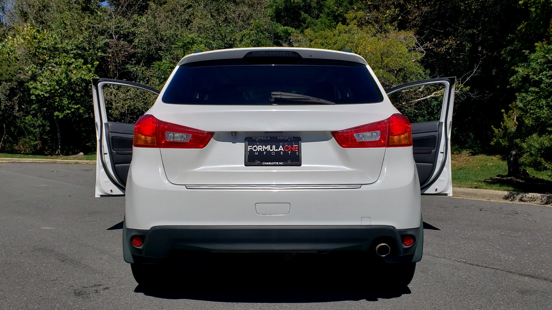 Used 2013 Mitsubishi OUTLANDER SPORT SE / 2WD / 4-DR SUV / CVT TRANS / PREMIUM SOUND / REARVIEW for sale Sold at Formula Imports in Charlotte NC 28227 27