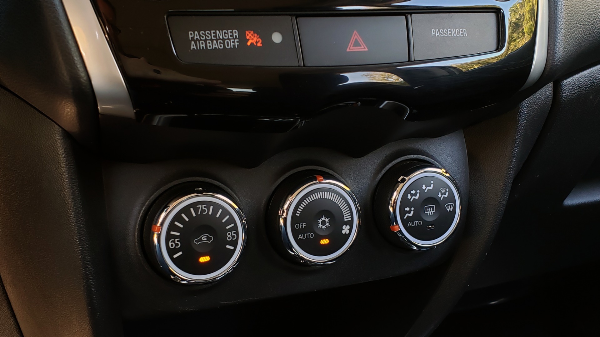 Used 2013 Mitsubishi OUTLANDER SPORT SE / 2WD / 4-DR SUV / CVT TRANS / PREMIUM SOUND / REARVIEW for sale Sold at Formula Imports in Charlotte NC 28227 46